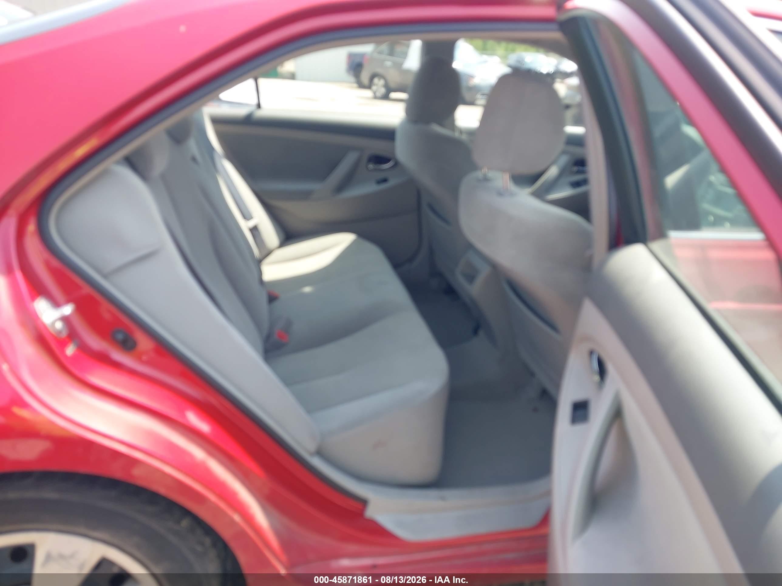 2009 Toyota Camry Le Красный vin: 4T4BE46K19R113800
