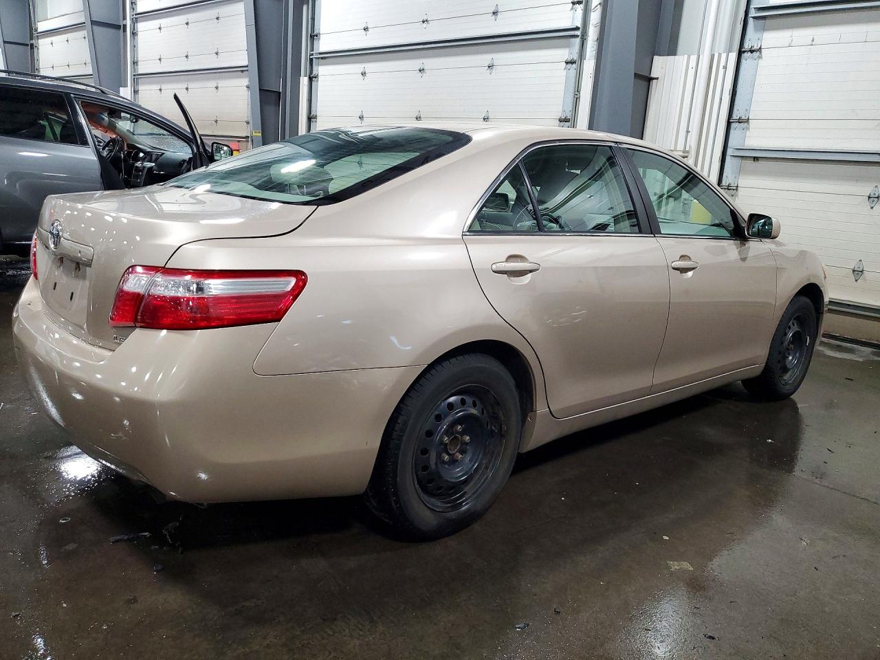 2009 Toyota Camry Le Tan vin: 4T4BE46K19R117460
