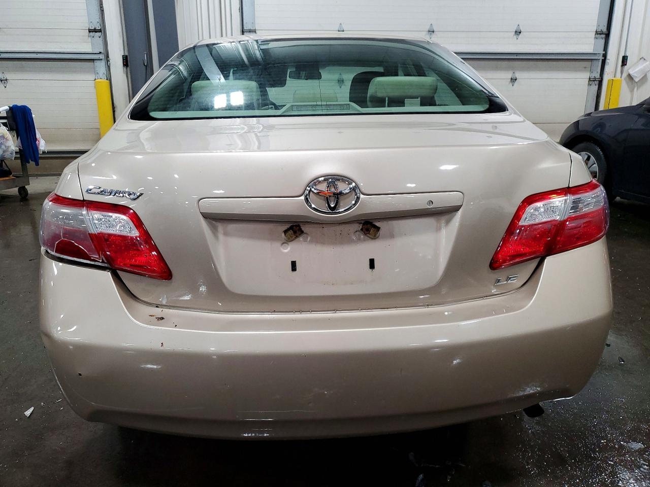 2009 Toyota Camry Le Tan vin: 4T4BE46K19R117460