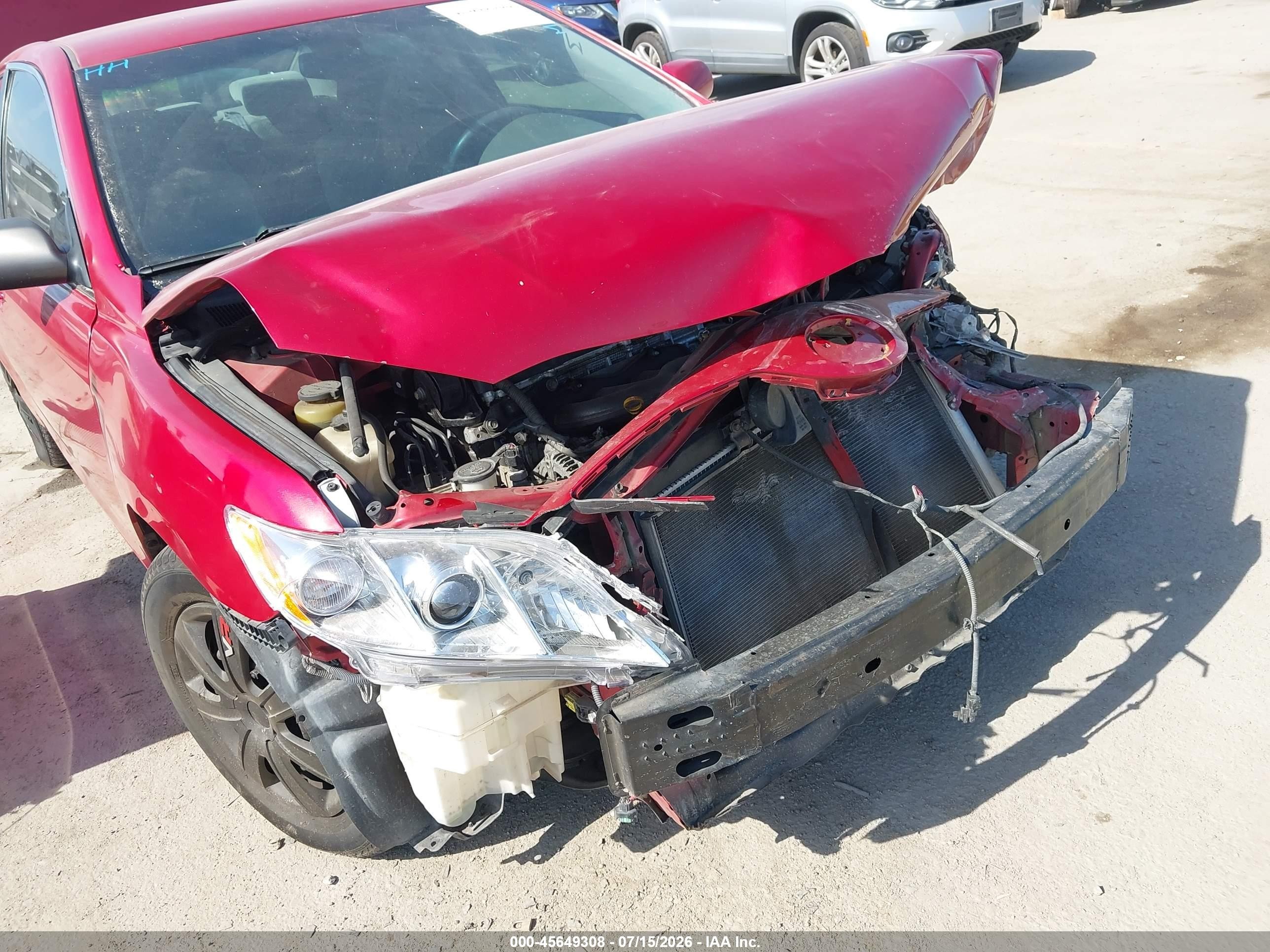 2009 Toyota Camry Le Красный vin: 4T4BE46K19R123078