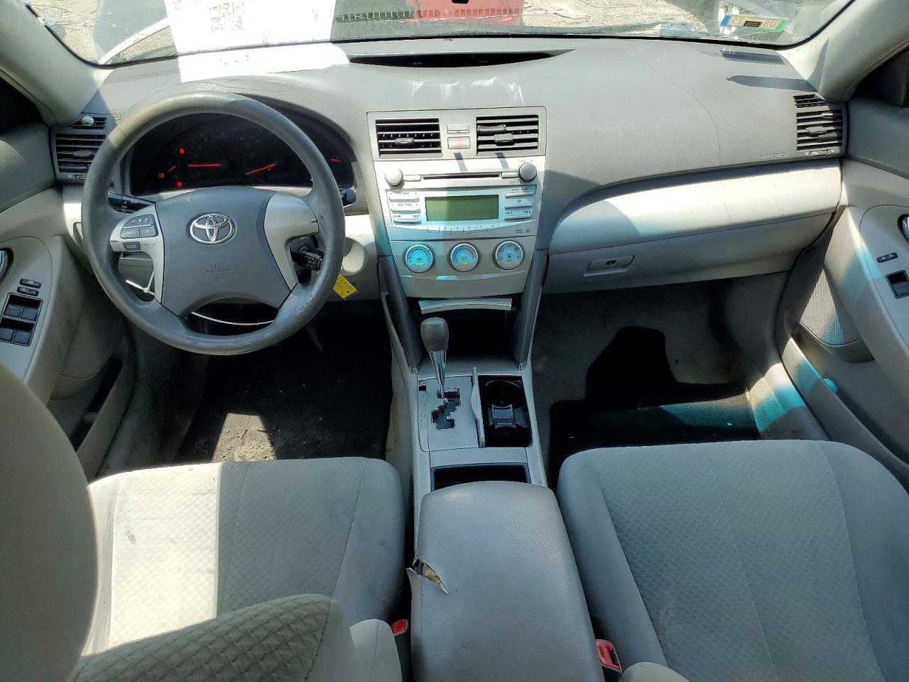 2009 Toyota Camry Le Серый vin: 4T4BE46K19R131875