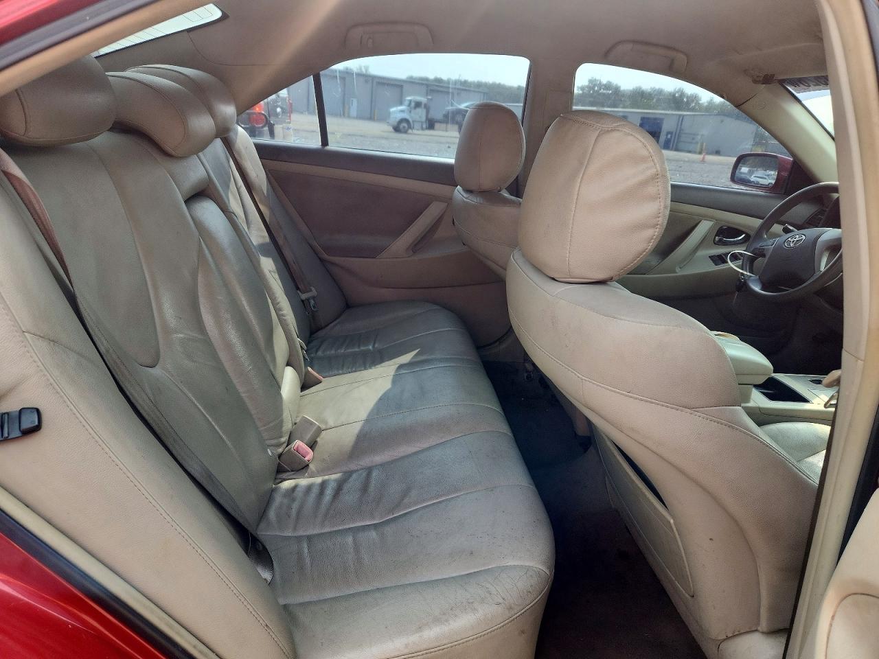 2008 Toyota Camry Le Red vin: 4T4BE46K28R029760