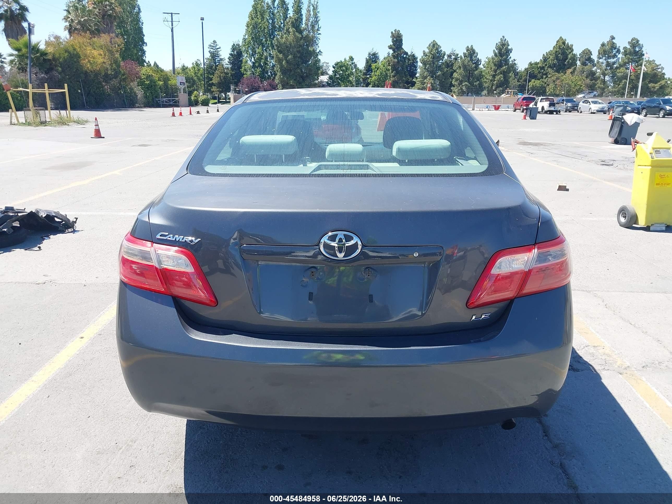 2008 Toyota Camry Le Серый vin: 4T4BE46K28R044002