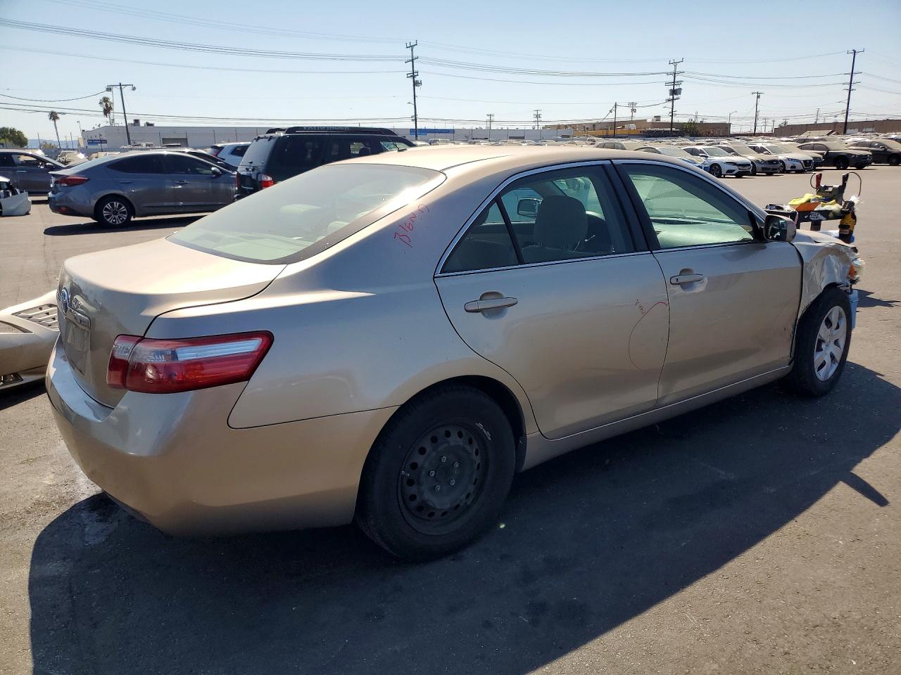 2009 Toyota Camry Base Tan vin: 4T4BE46K29R050769