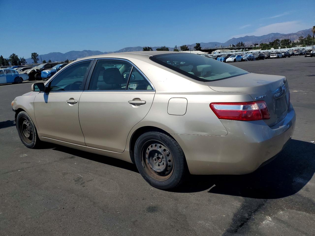 2009 Toyota Camry Base Tan vin: 4T4BE46K29R050769