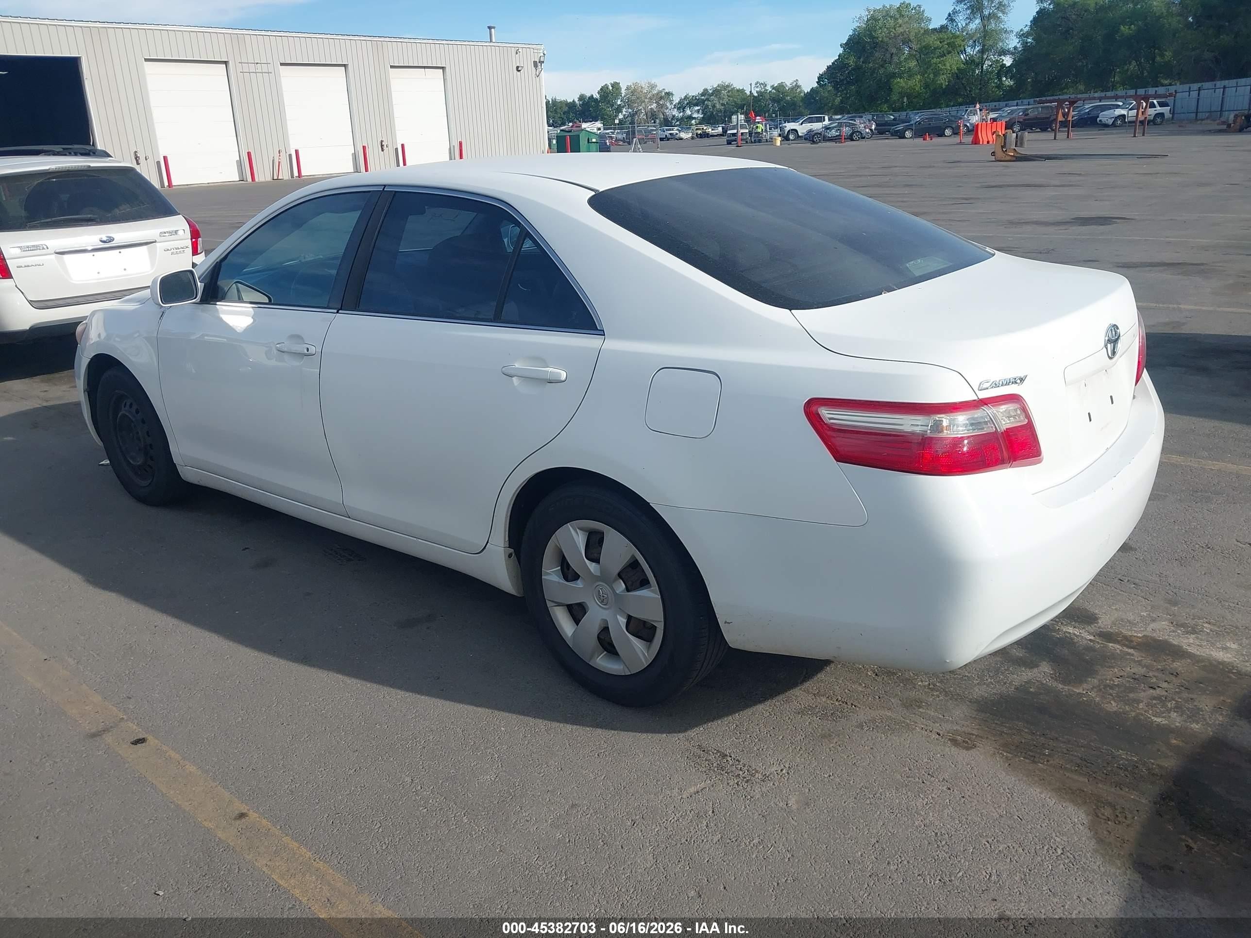 2009 Toyota Camry Le Белый vin: 4T4BE46K29R069953