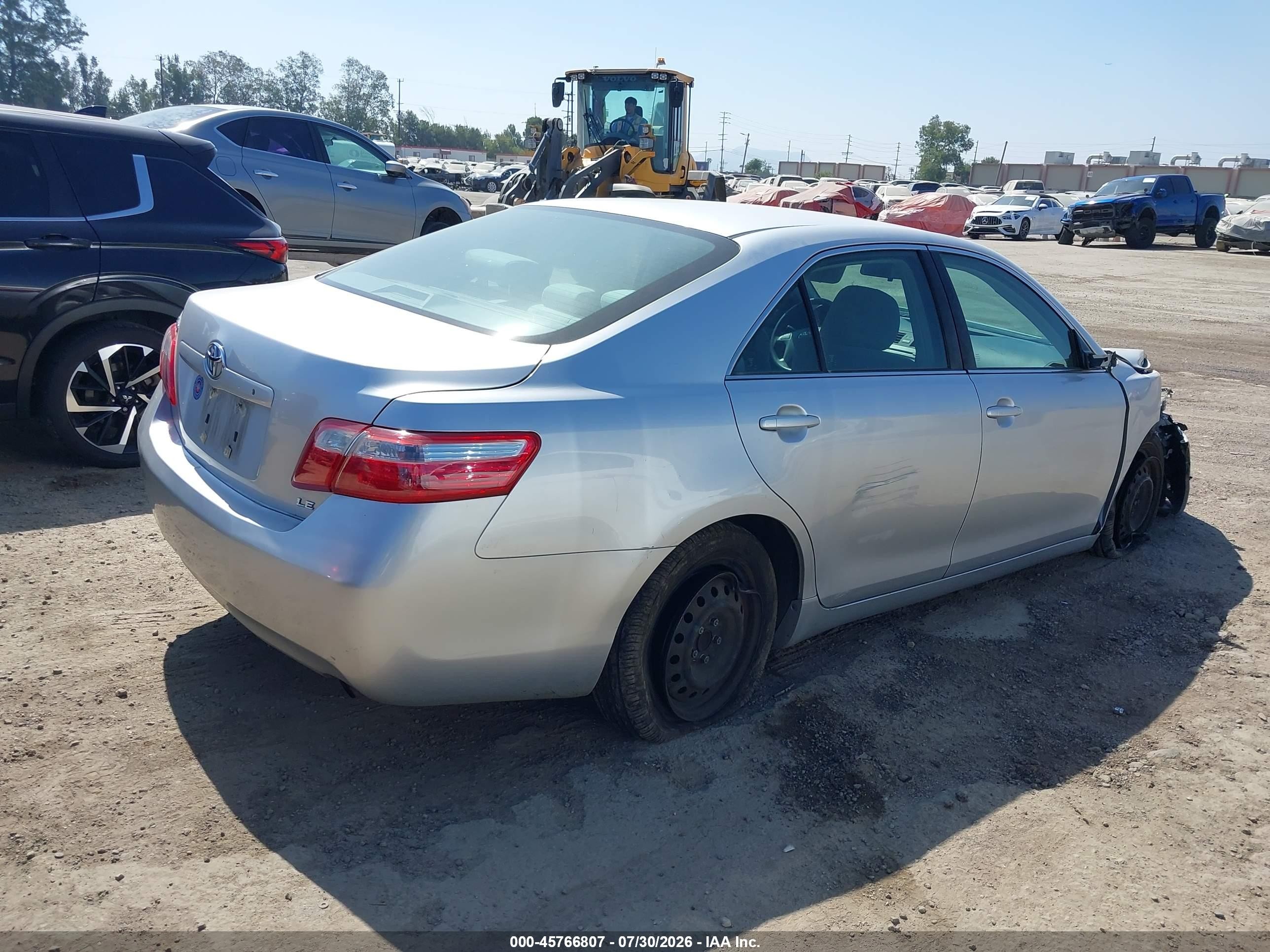 2009 Toyota Camry Le Silver vin: 4T4BE46K29R080788