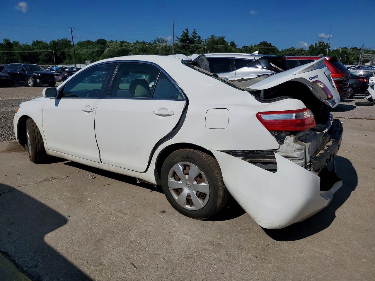 2009 Toyota Camry Le White vin: 4T4BE46K29R098031