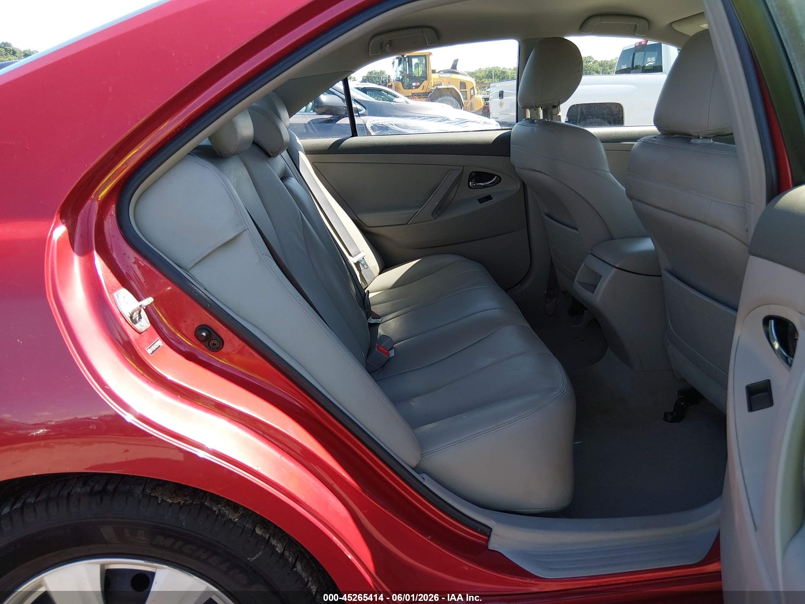 2009 Toyota Camry Le Красный vin: 4T4BE46K29R098966