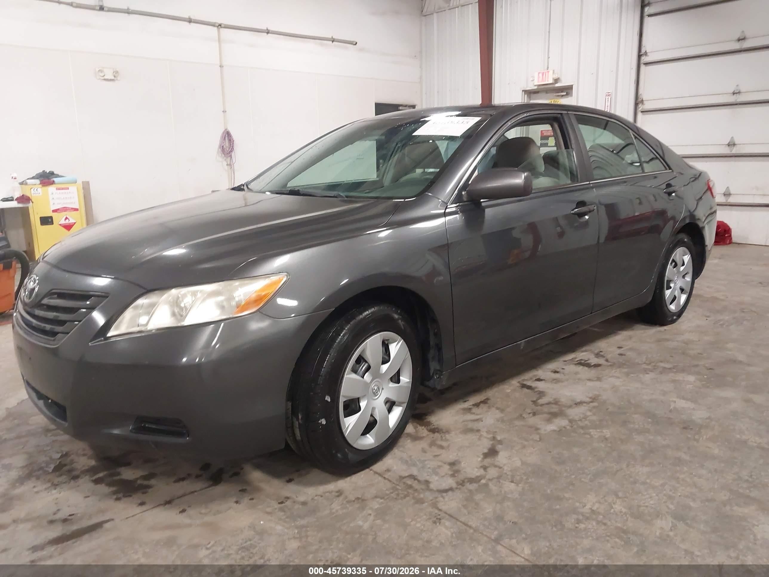2009 Toyota Camry Le Серый vin: 4T4BE46K29R104524