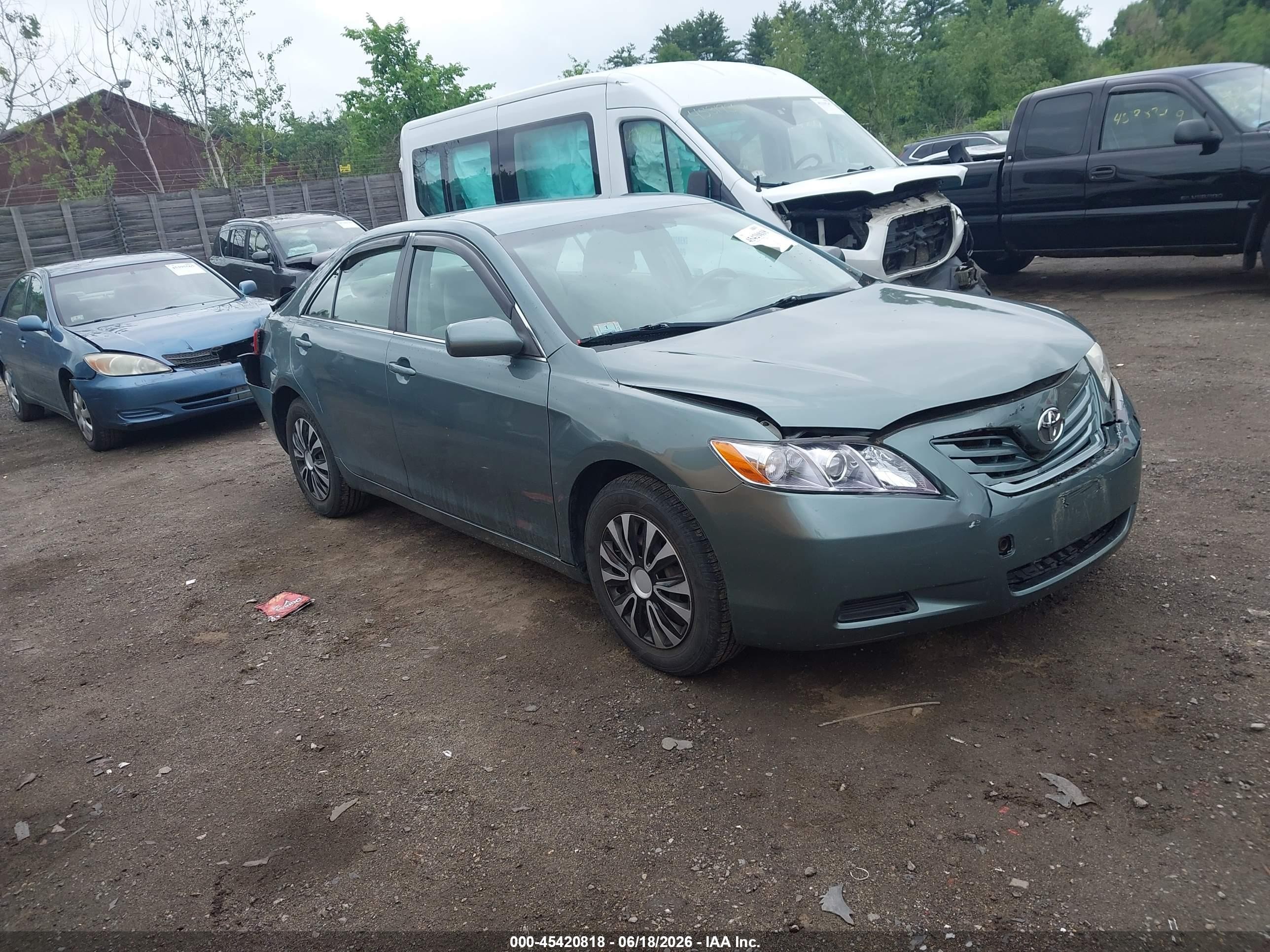 2009 Toyota Camry Le Silver vin: 4T4BE46K29R108055