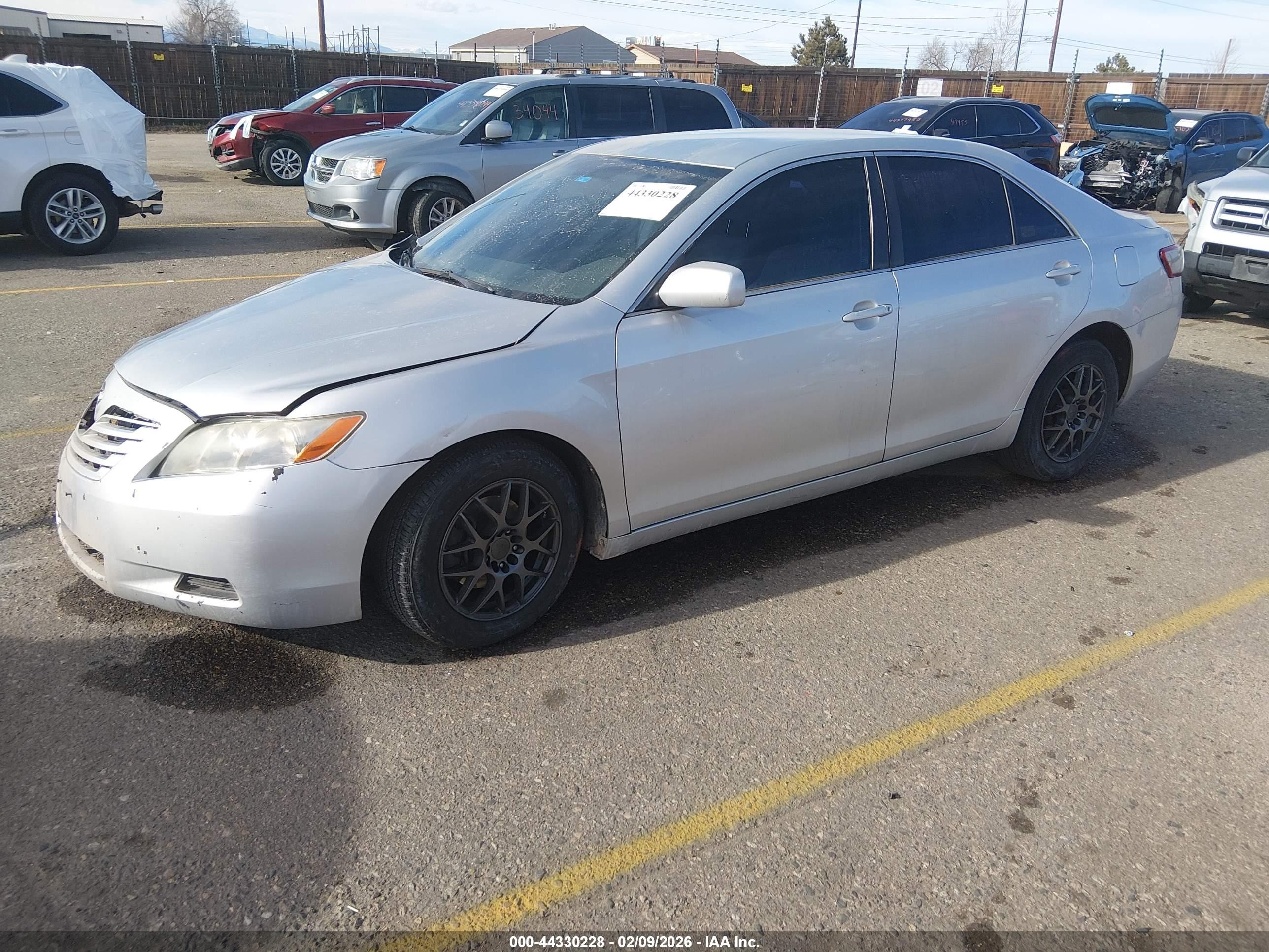 2009 Toyota Camry Le Silver vin: 4T4BE46K29R109772