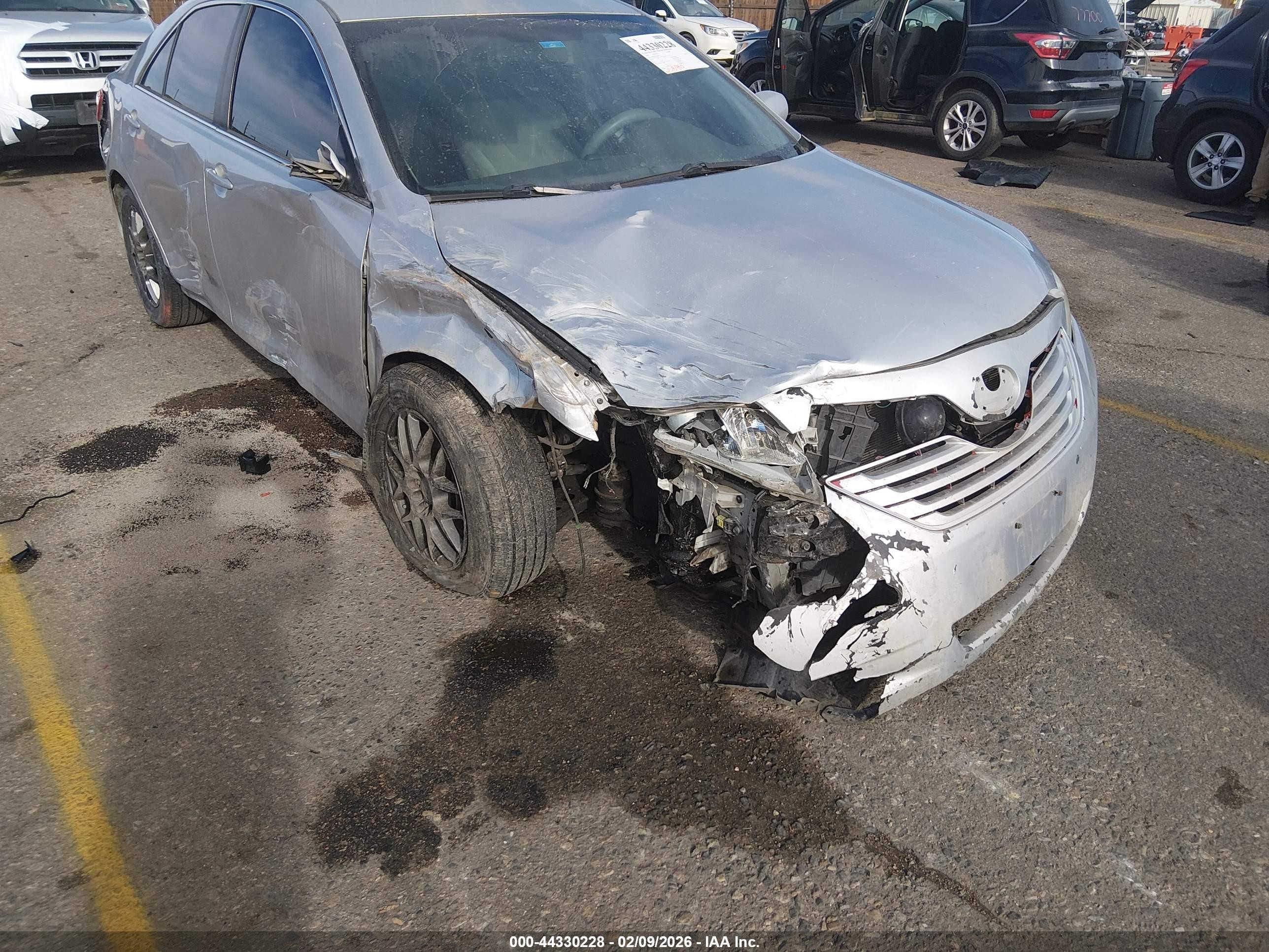 2009 Toyota Camry Le Silver vin: 4T4BE46K29R109772