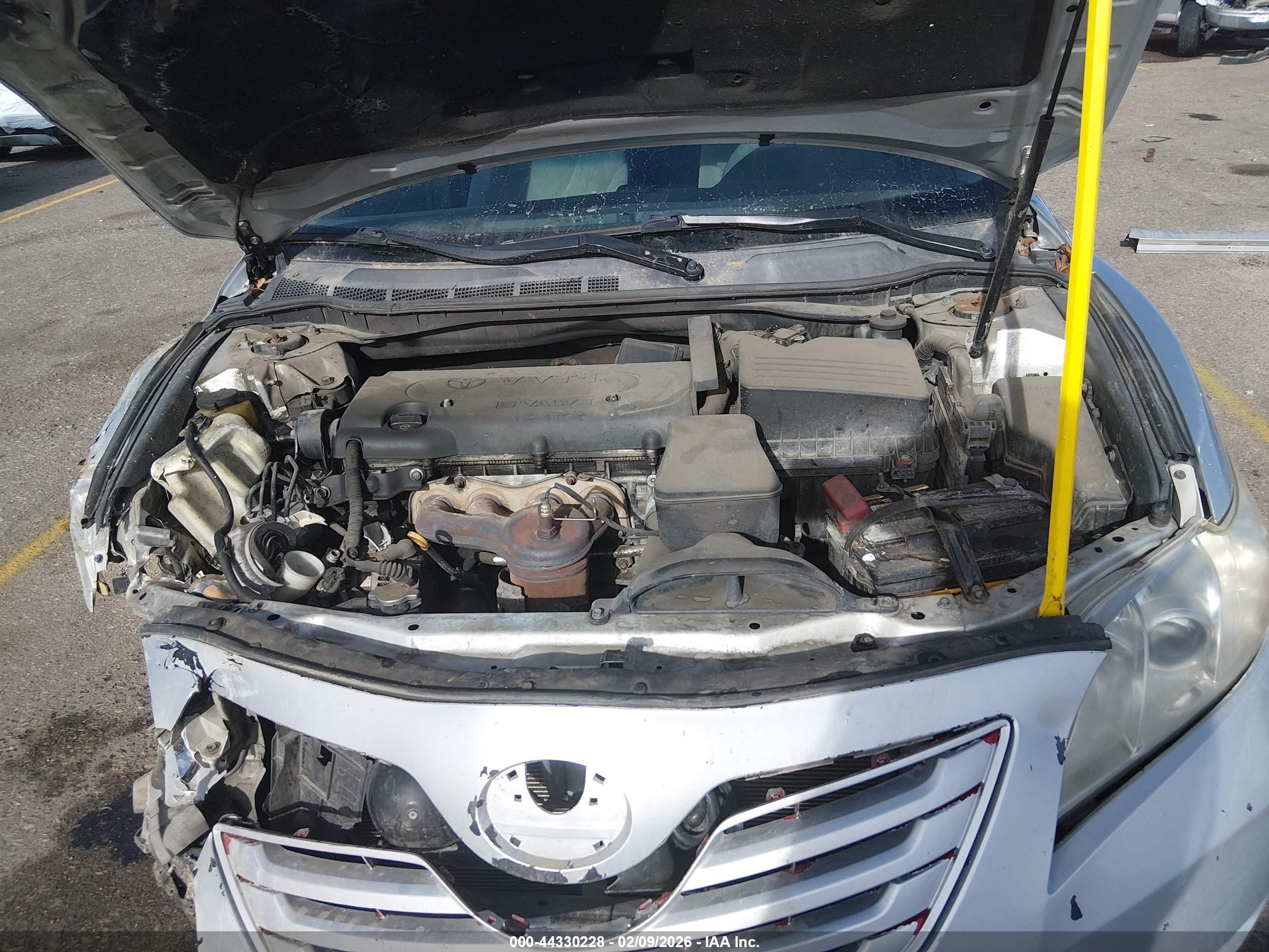 2009 Toyota Camry Le Silver vin: 4T4BE46K29R109772