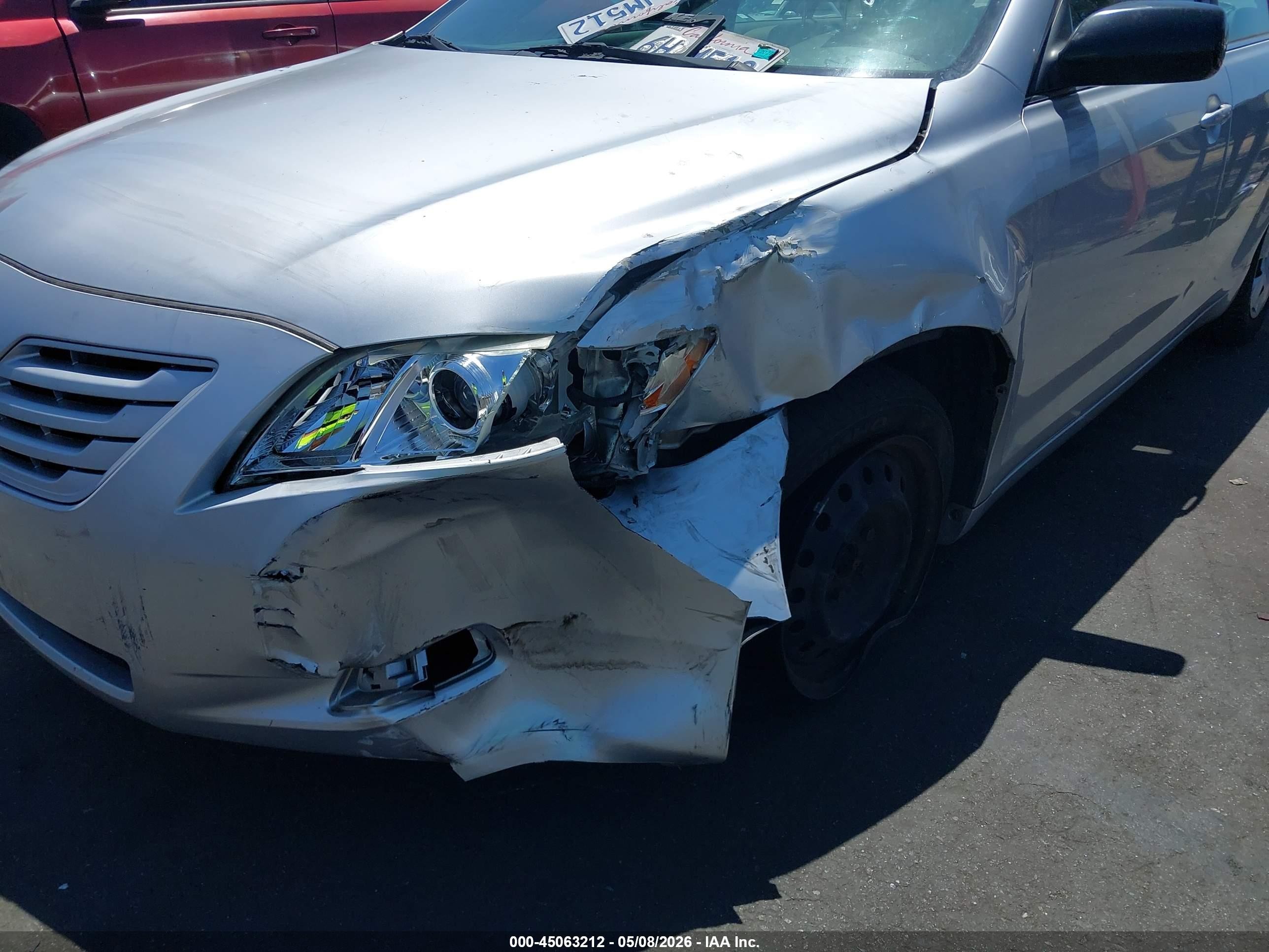 2009 Toyota Camry   Silver vin: 4T4BE46K29R113210