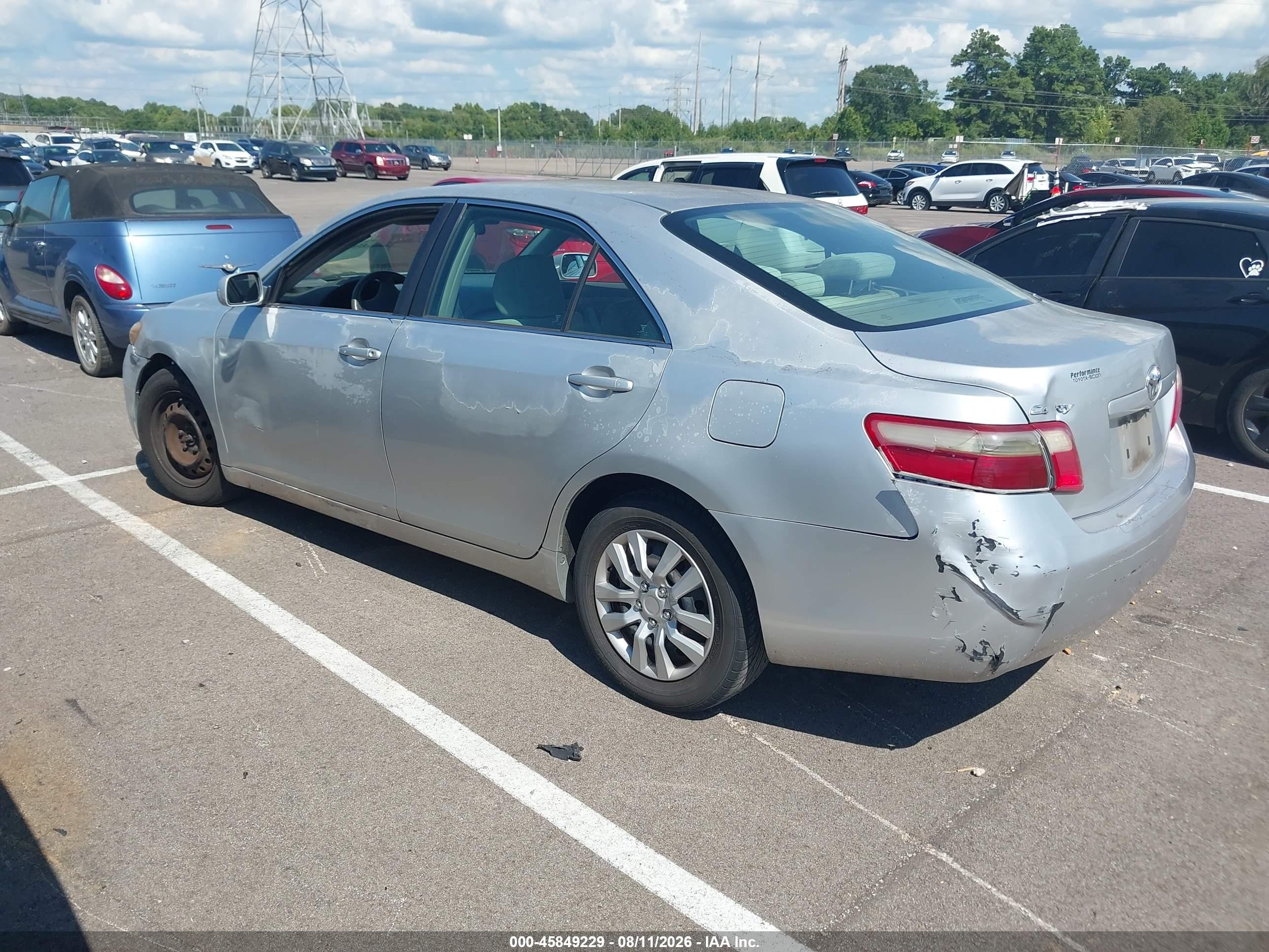 2009 Toyota Camry Le Silver vin: 4T4BE46K29R118455