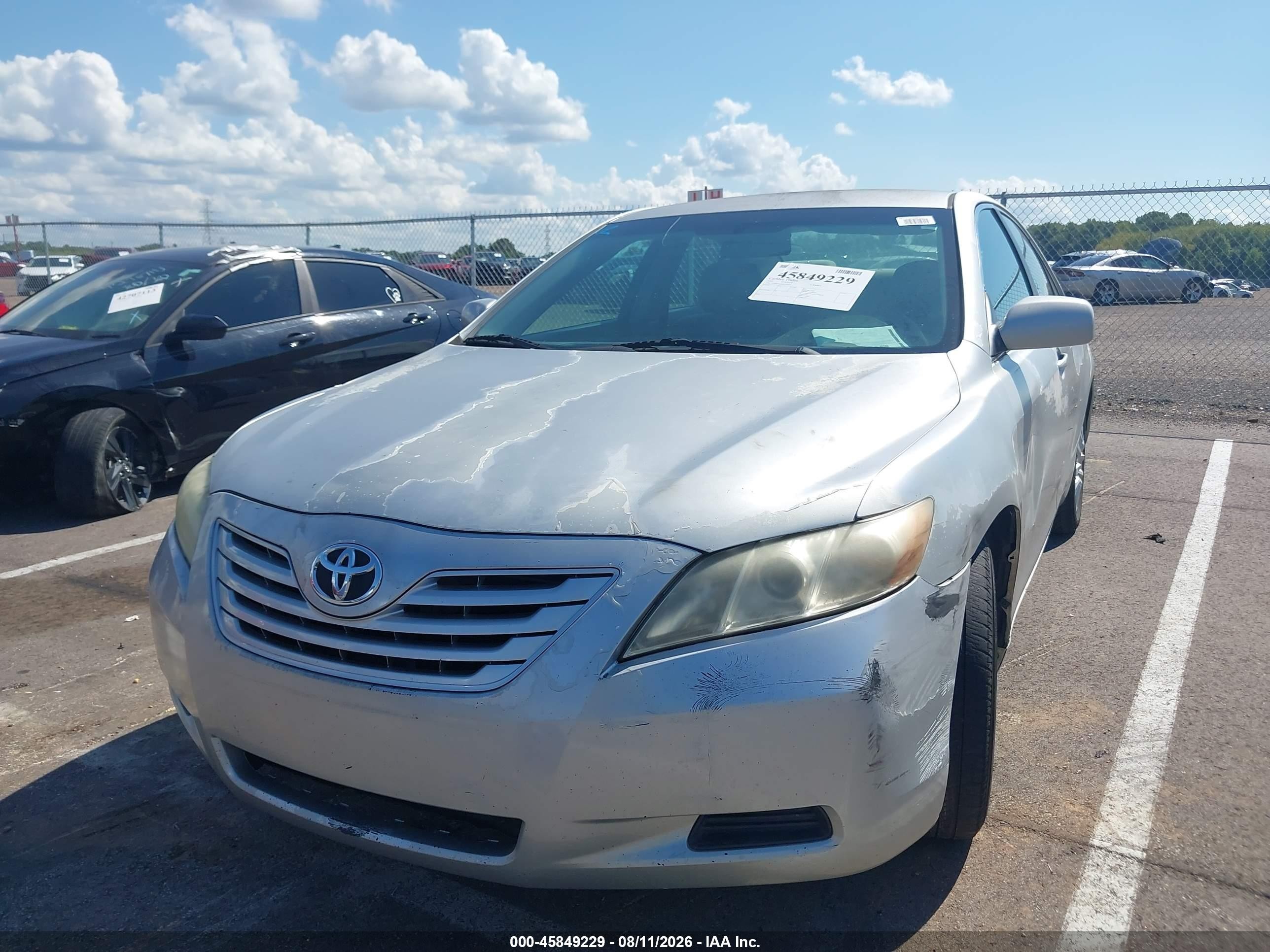 2009 Toyota Camry Le Silver vin: 4T4BE46K29R118455