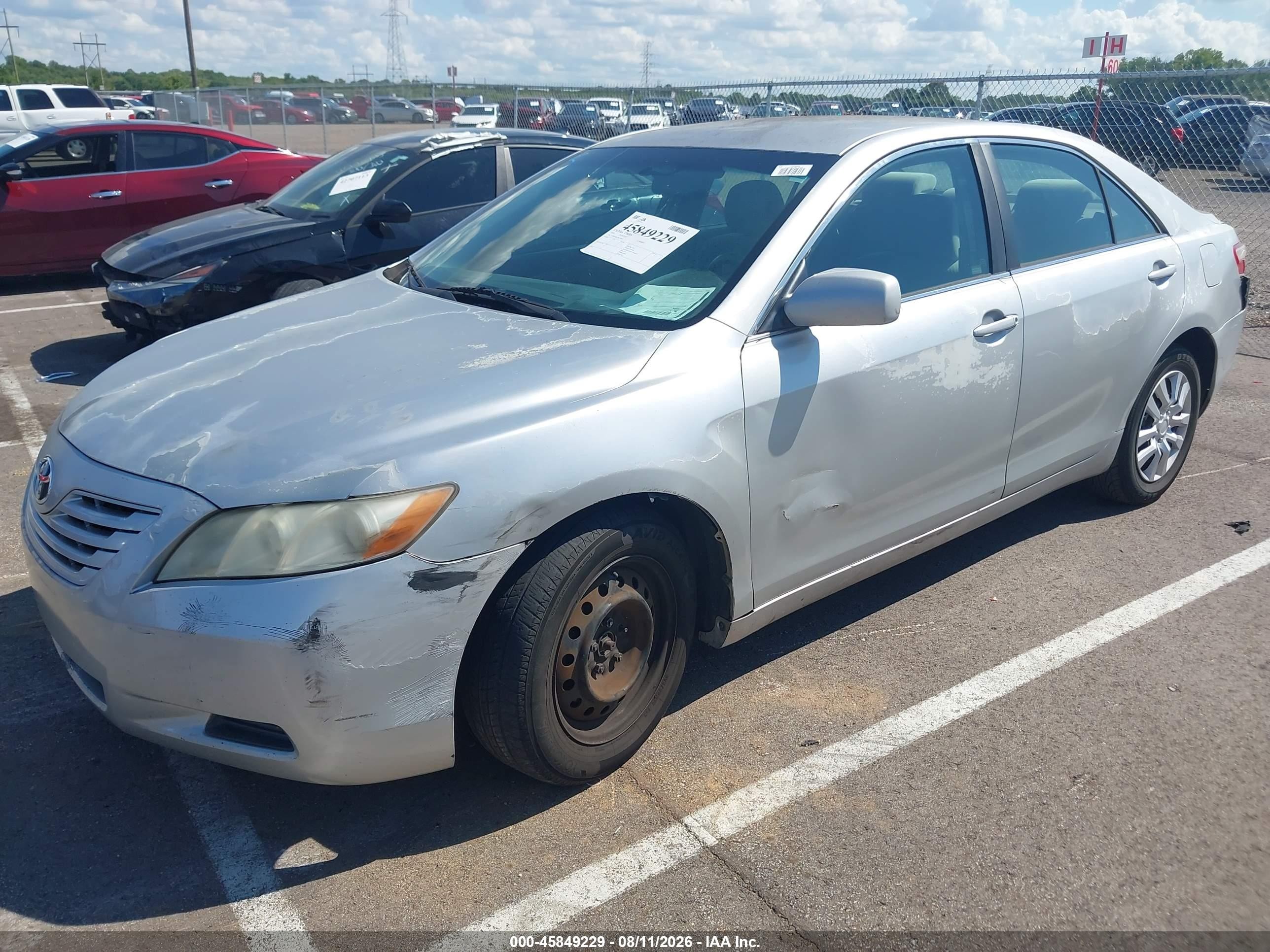 2009 Toyota Camry Le Silver vin: 4T4BE46K29R118455