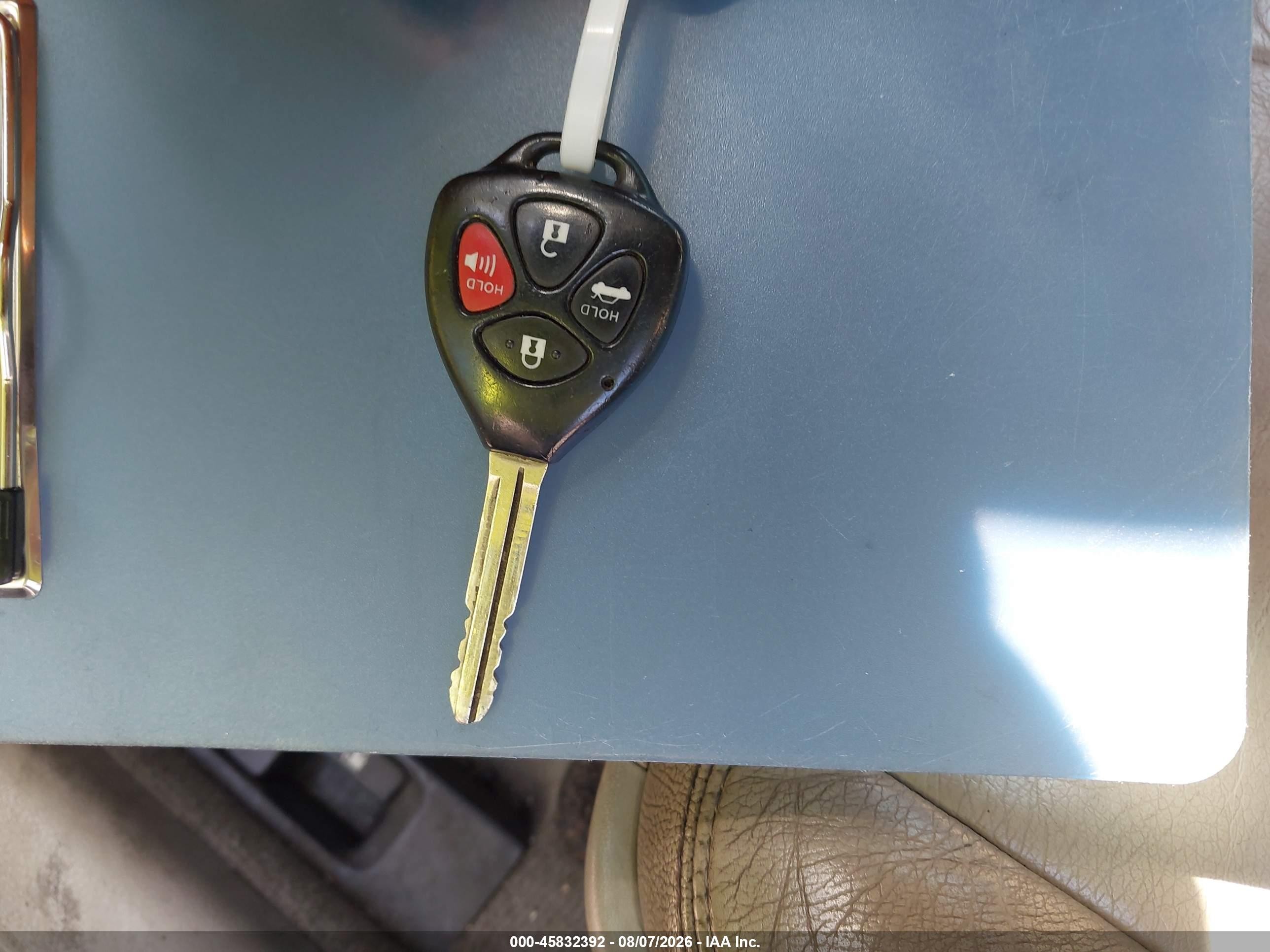 2009 Toyota Camry Le Gold vin: 4T4BE46K29R133277