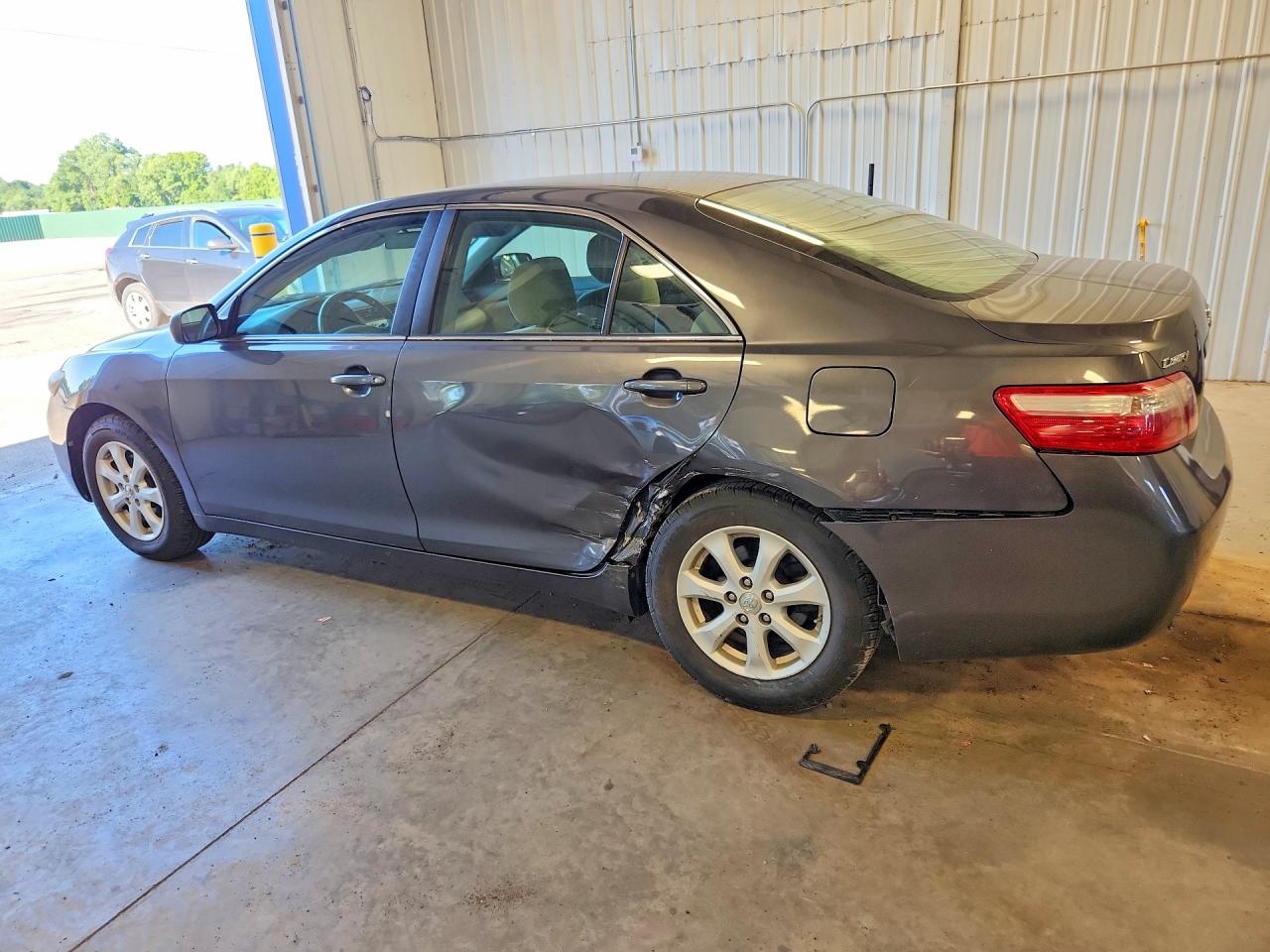 2009 Toyota Camry Le Серый vin: 4T4BE46K29R136437