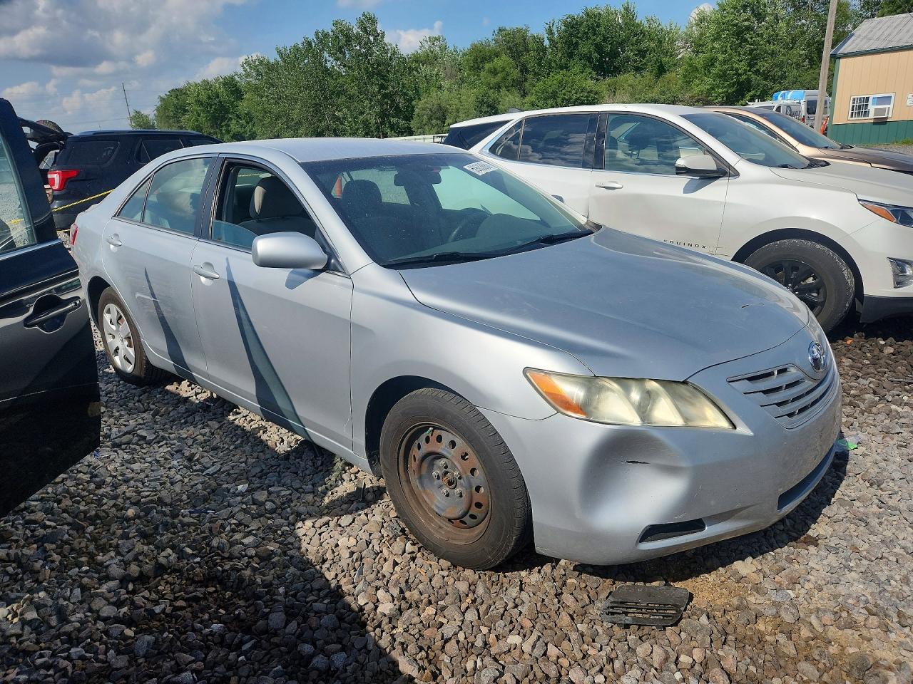 2007 Toyota Camry Le Silver vin: 4T4BE46K37R001562