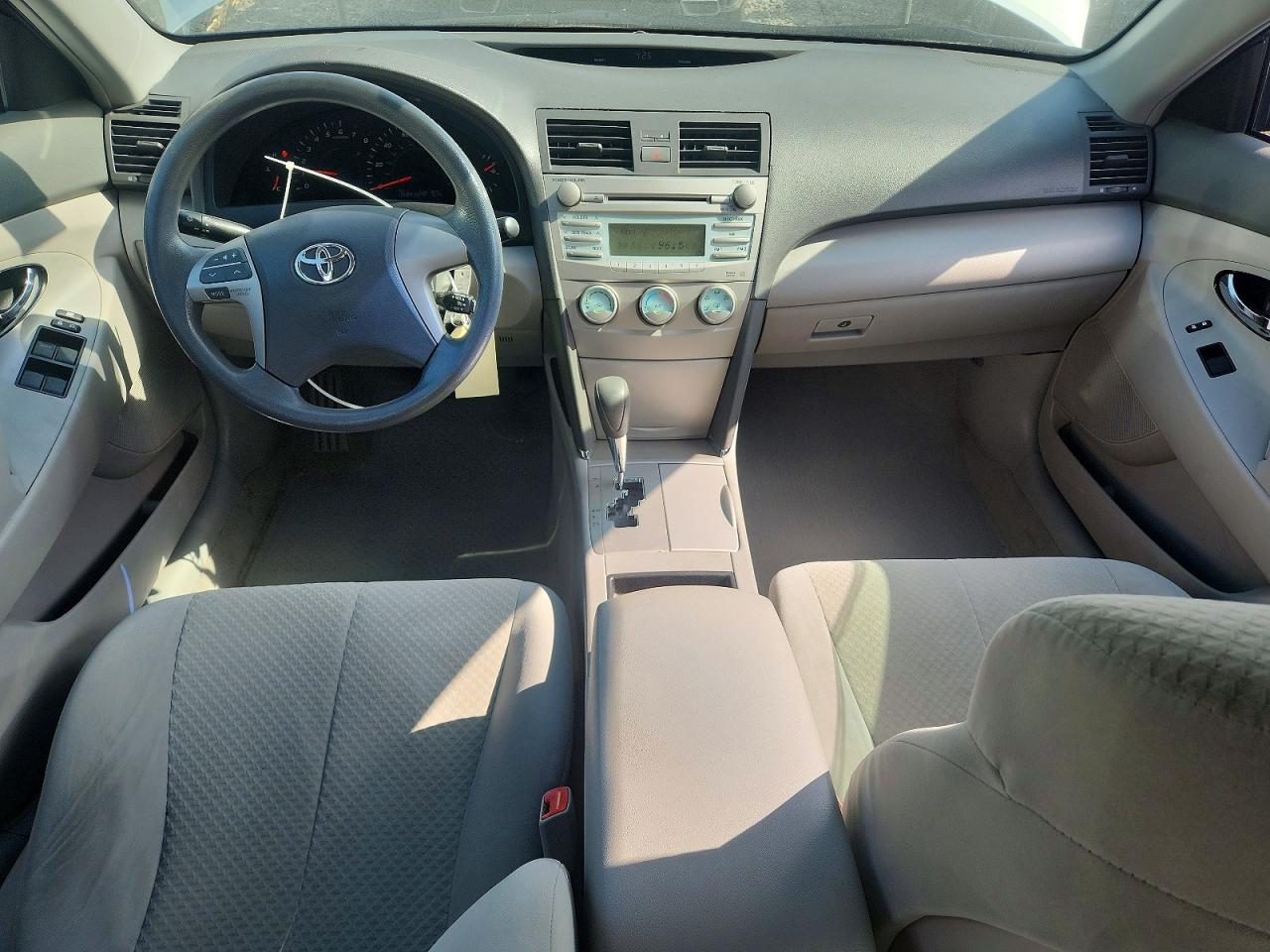 2007 Toyota Camry Le Silver vin: 4T4BE46K37R001562