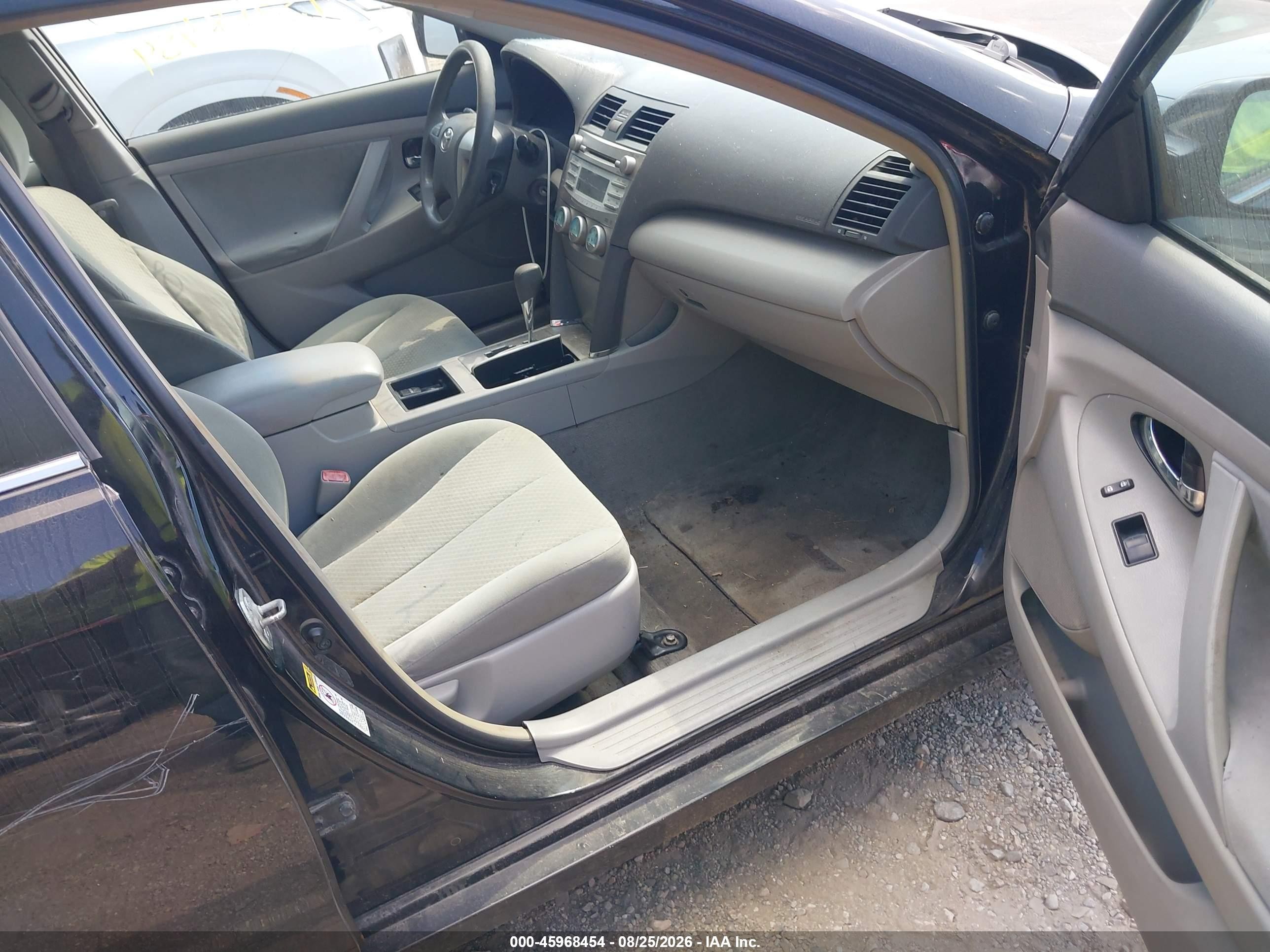 2007 Toyota Camry Le Black vin: 4T4BE46K37R004395