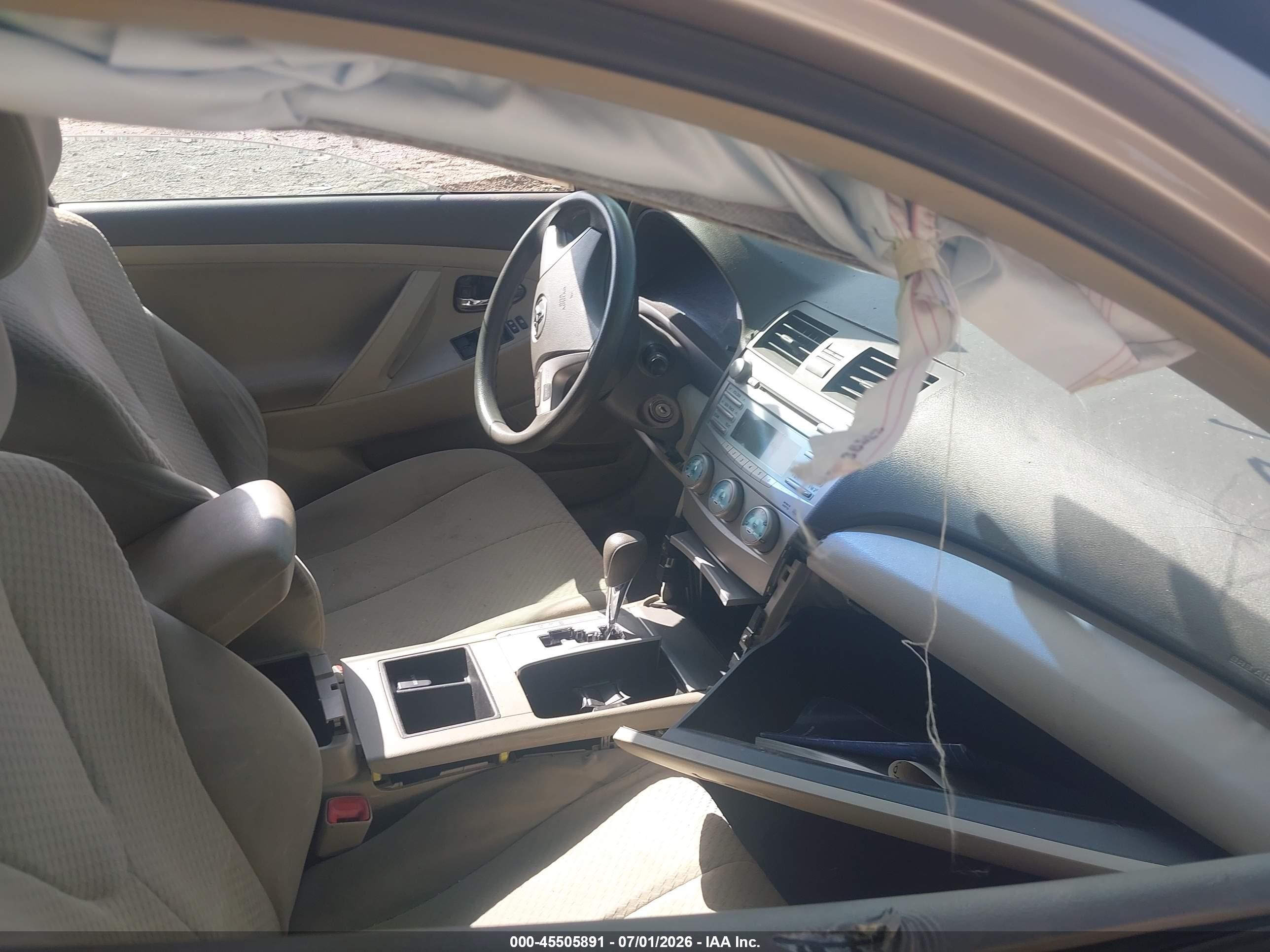 2007 Toyota Camry Le Gold vin: 4T4BE46K37R007121
