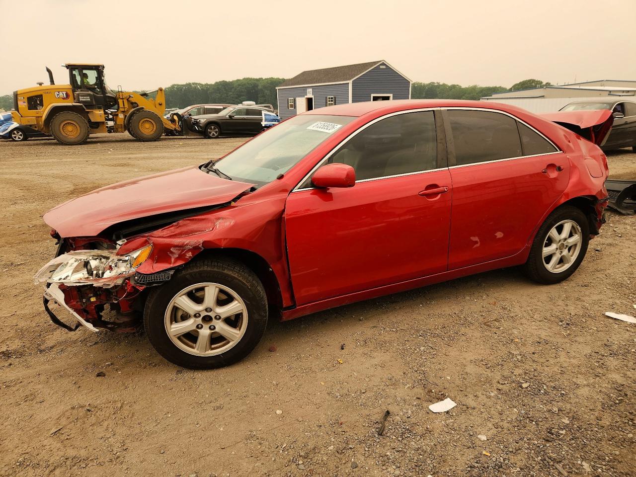 2008 Toyota Camry Le Red vin: 4T4BE46K38R013275