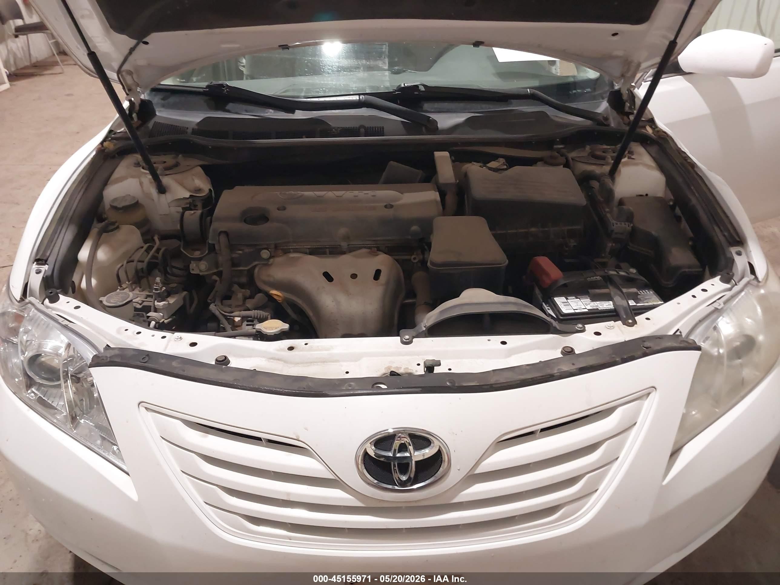 2008 Toyota Camry Le White vin: 4T4BE46K38R015835