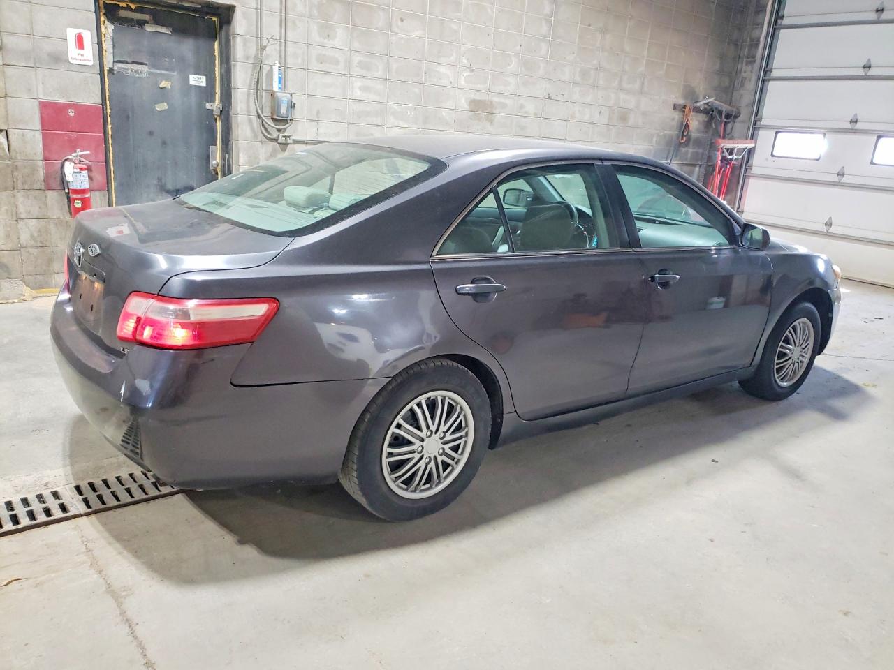 2008 Toyota Camry Le Gray vin: 4T4BE46K38R018301