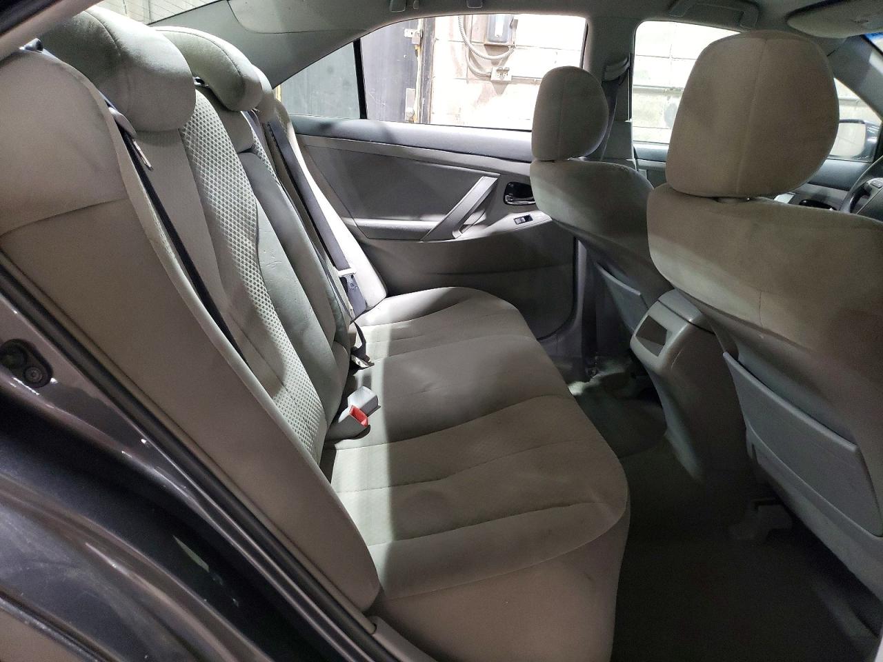 2008 Toyota Camry Le Gray vin: 4T4BE46K38R018301