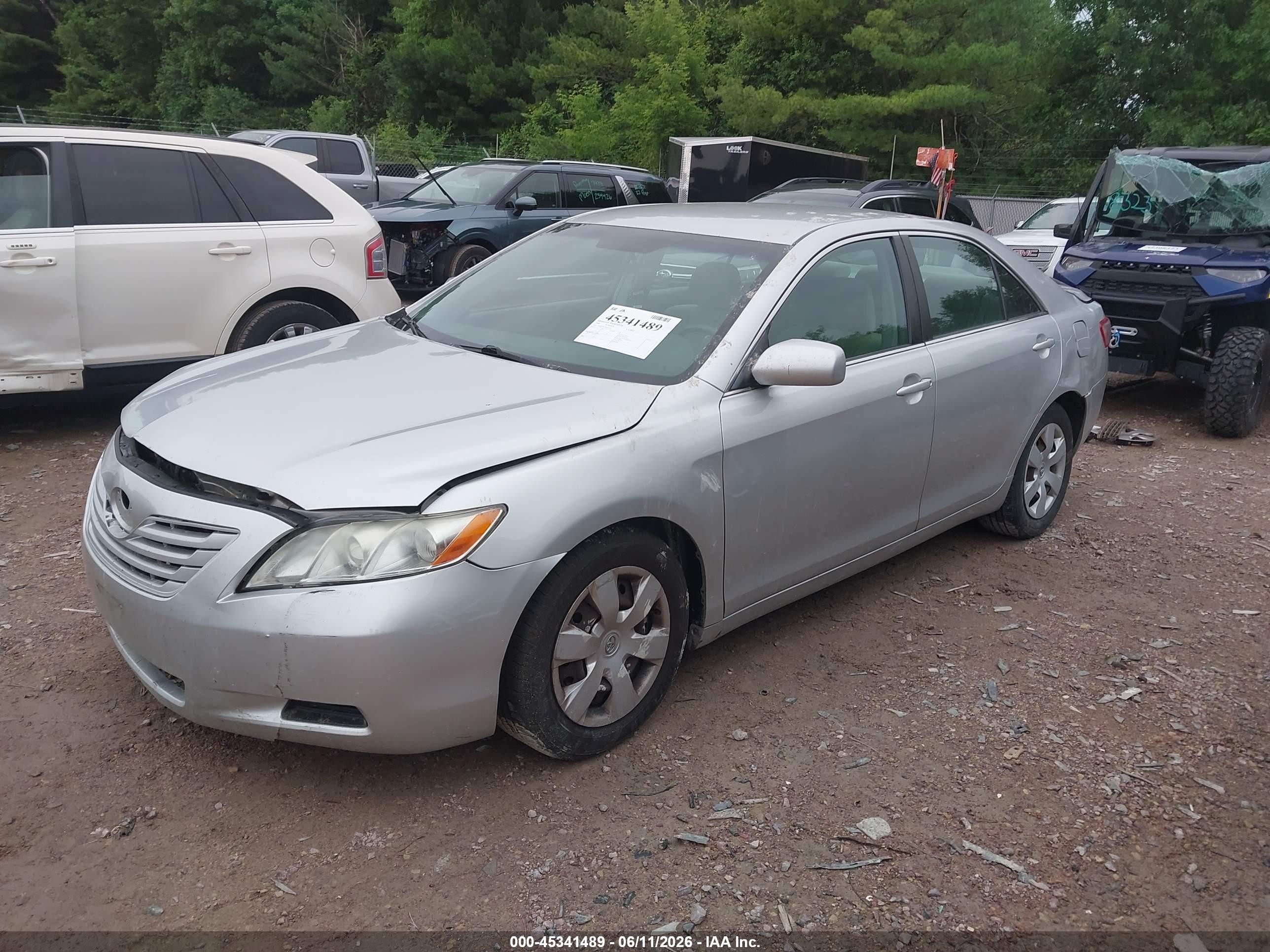 2008 Toyota Camry Le Серебряный vin: 4T4BE46K38R021473