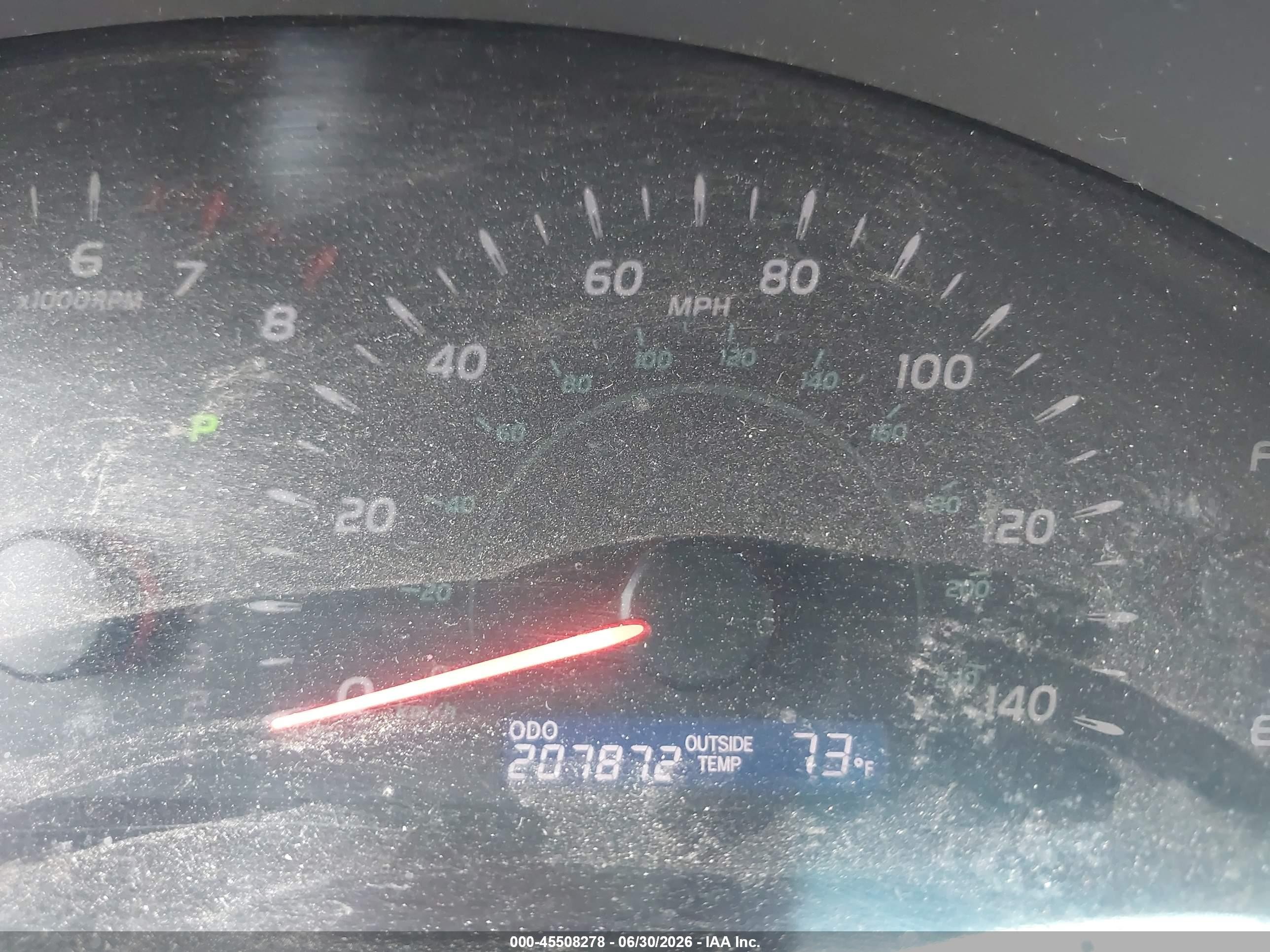 2008 Toyota Camry Le Red vin: 4T4BE46K38R041786