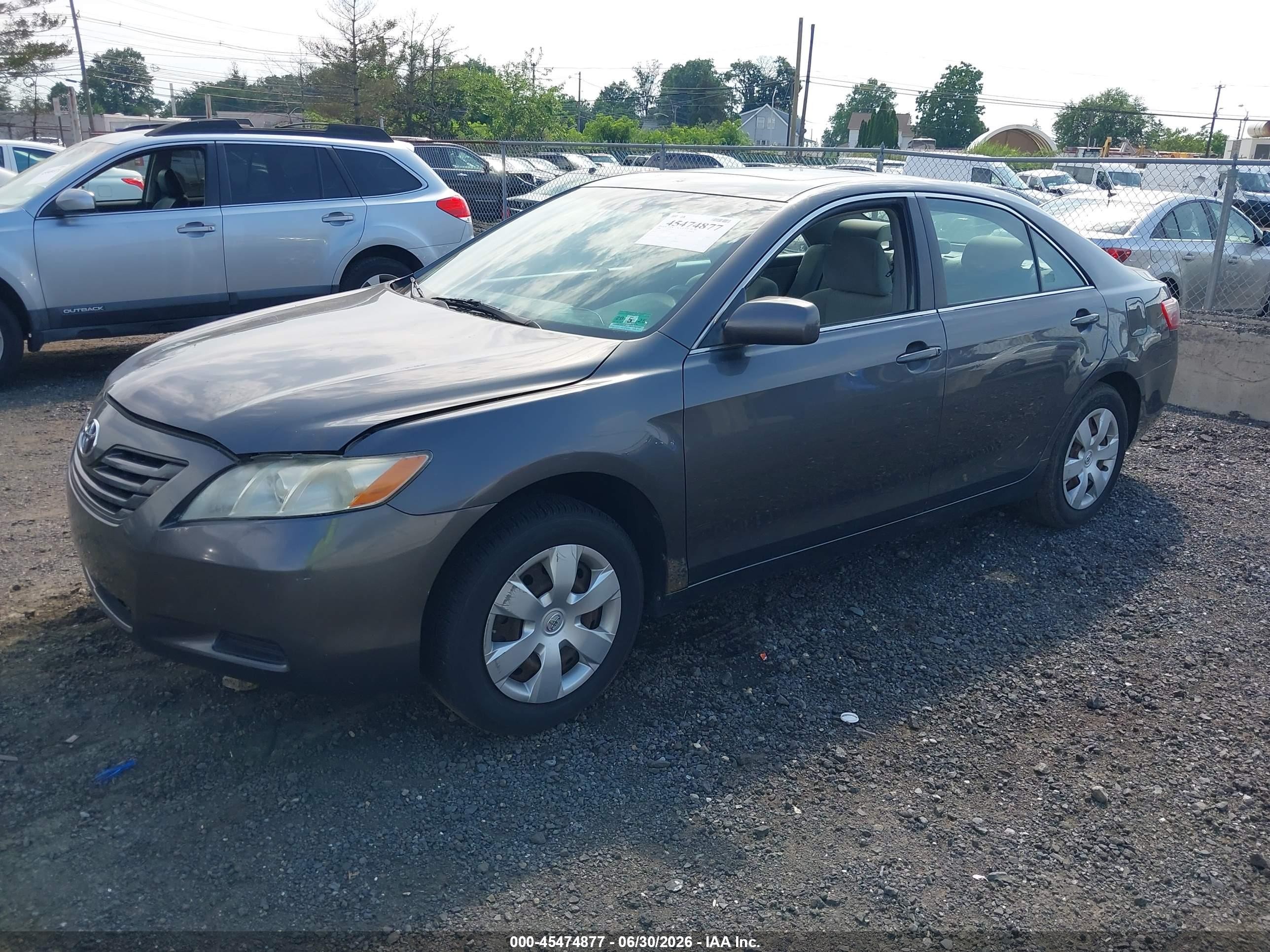 2008 Toyota Camry Le Gray vin: 4T4BE46K38R043733