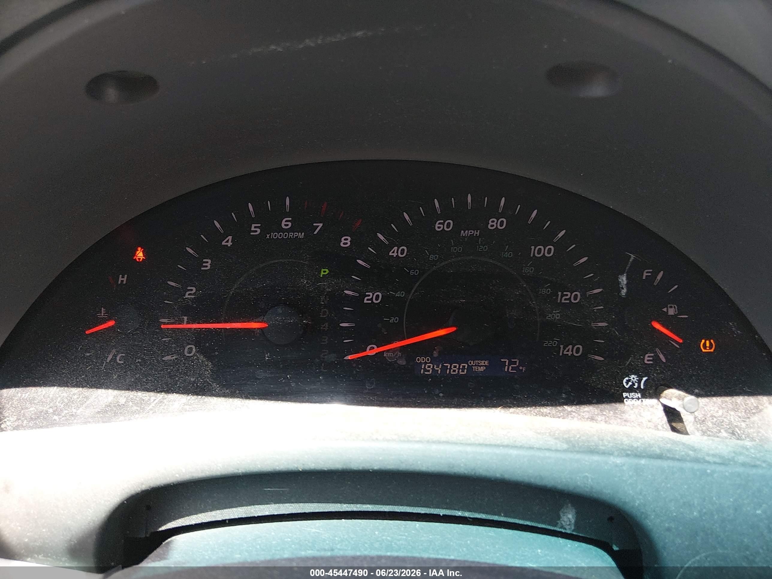 2009 Toyota Camry Серебряный vin: 4T4BE46K39R076569