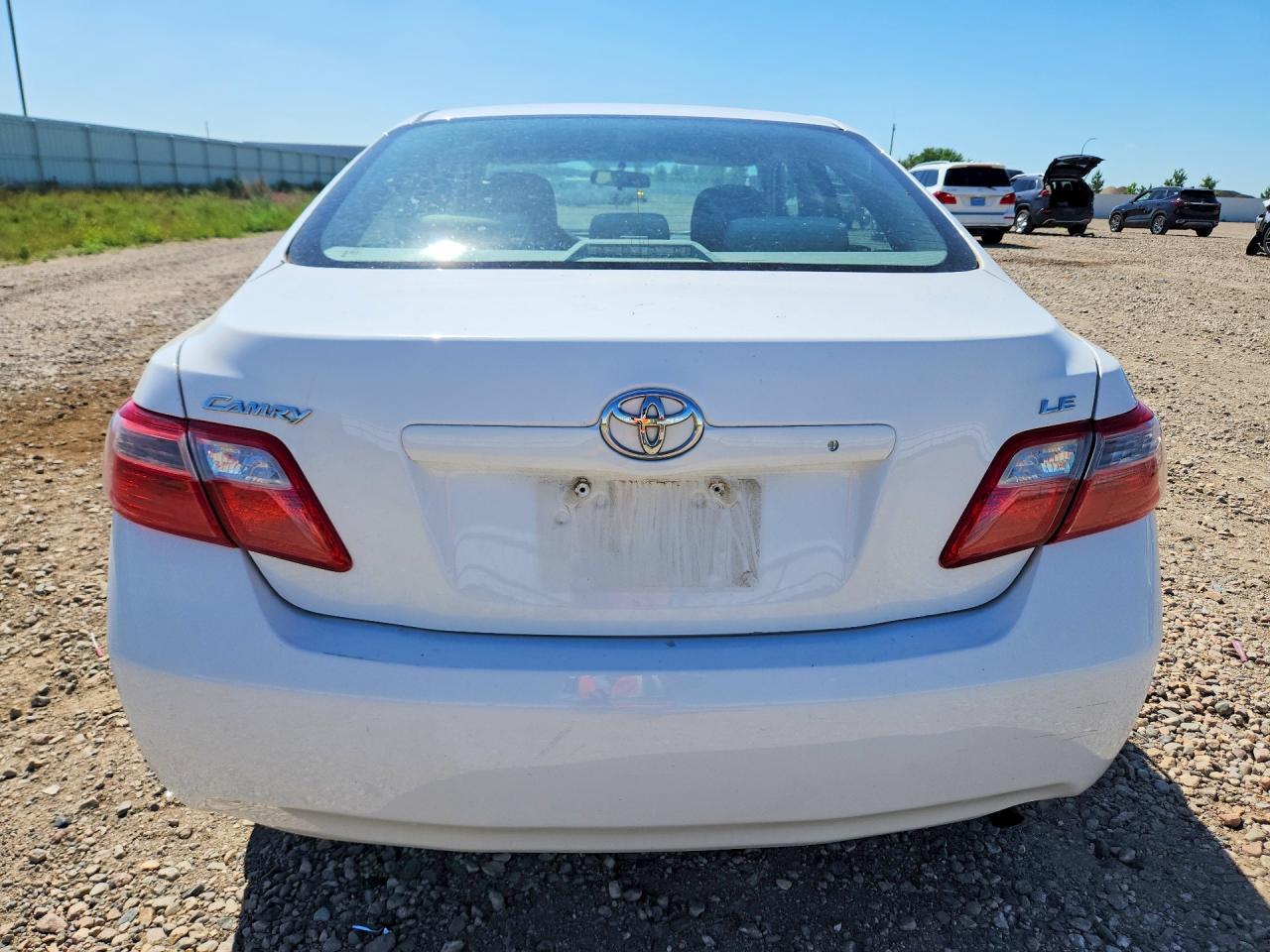 2009 Toyota Camry Le Белый vin: 4T4BE46K39R078872