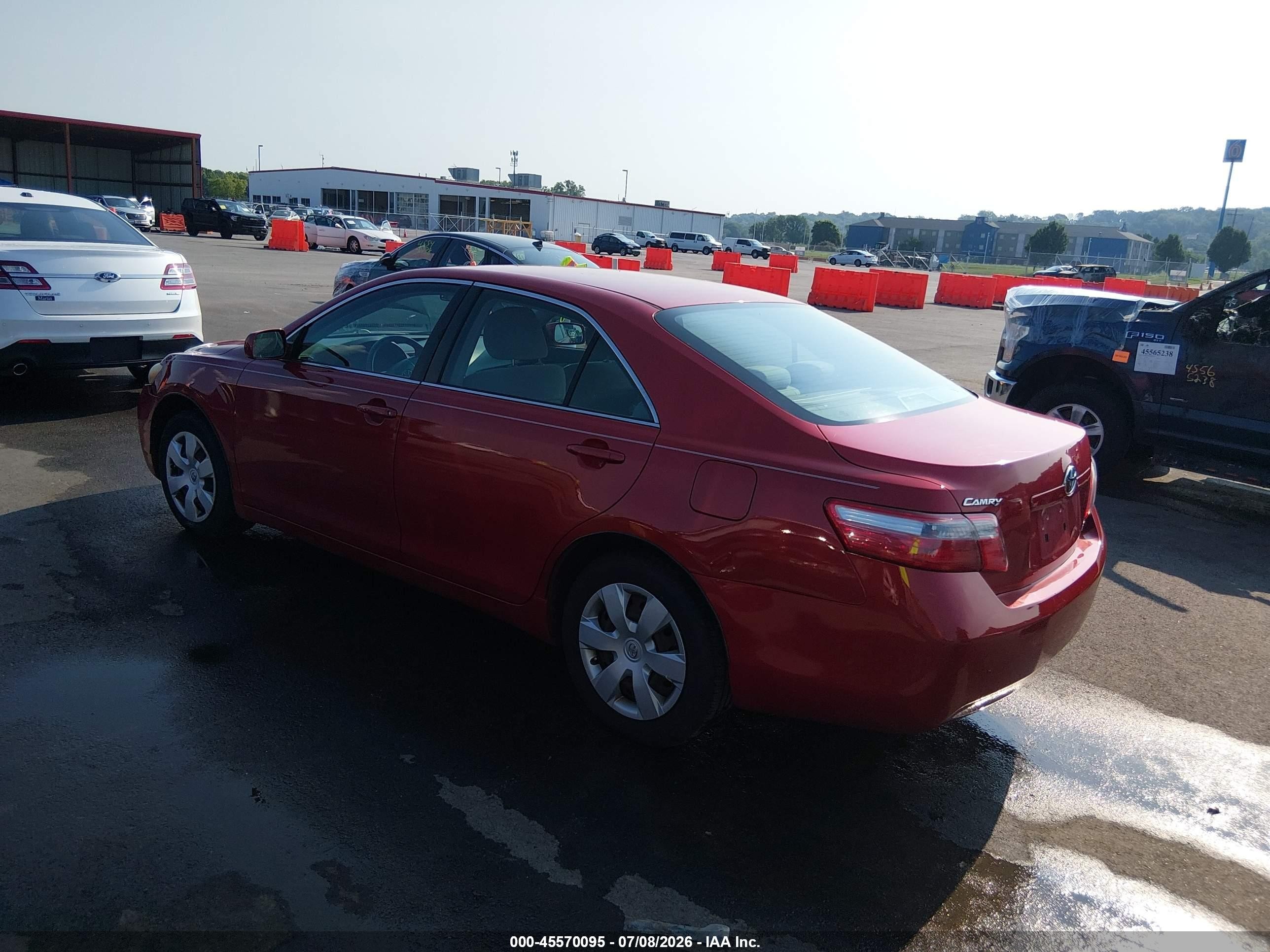 2009 Toyota Camry Le Red vin: 4T4BE46K39R093324