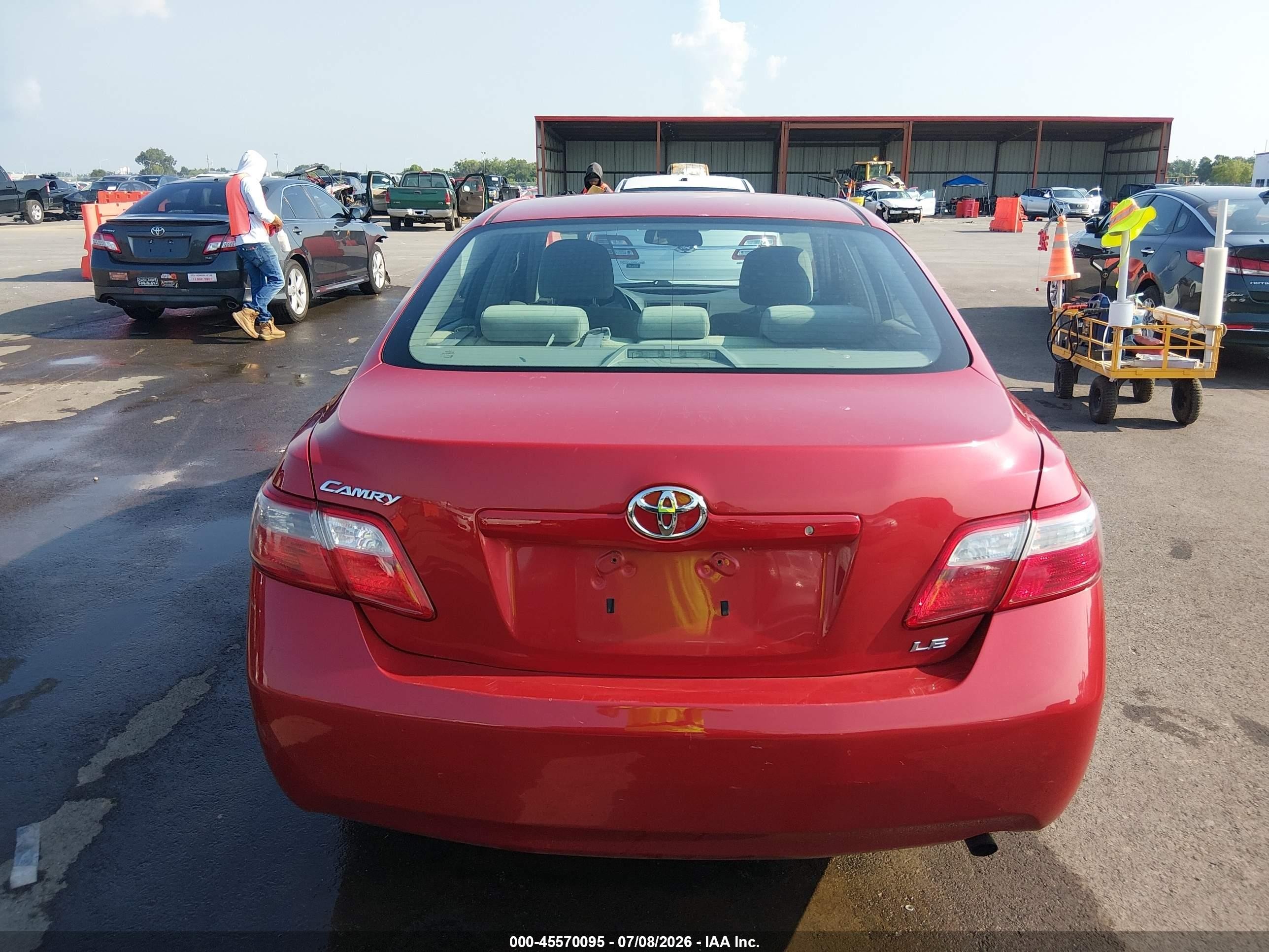 2009 Toyota Camry Le Red vin: 4T4BE46K39R093324