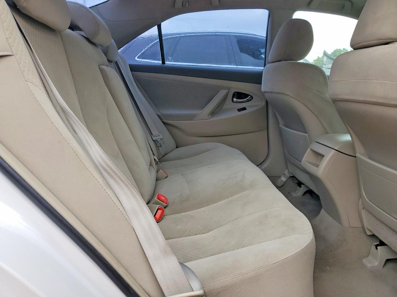 2009 Toyota Camry Le White vin: 4T4BE46K39R111191