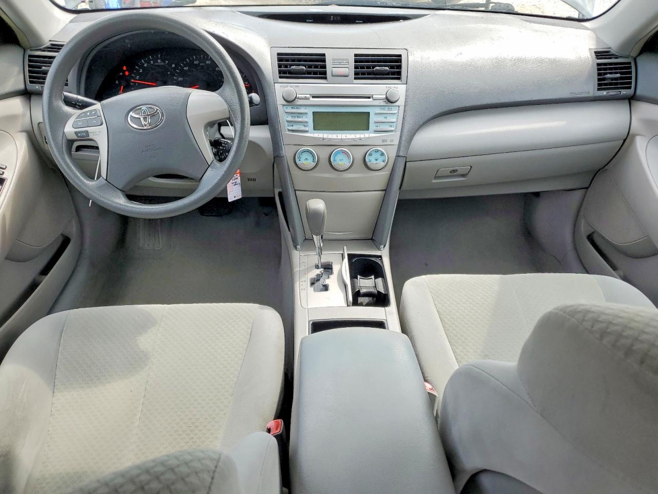 2009 Toyota Camry Le Gray vin: 4T4BE46K39R112972