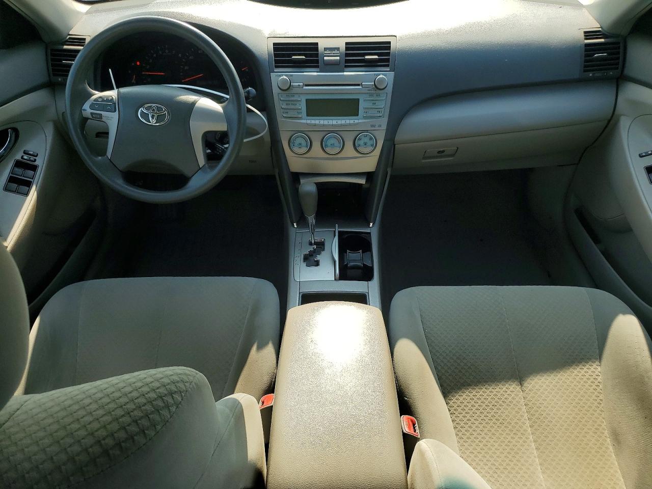 2009 Toyota Camry Le Gray vin: 4T4BE46K39R138634