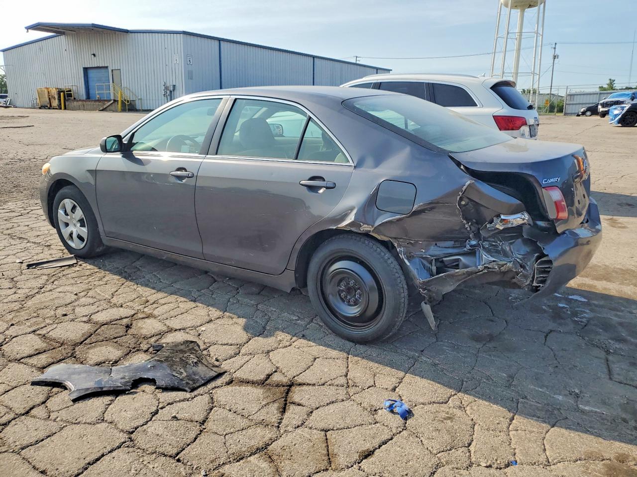2009 Toyota Camry Le Gray vin: 4T4BE46K39R138634
