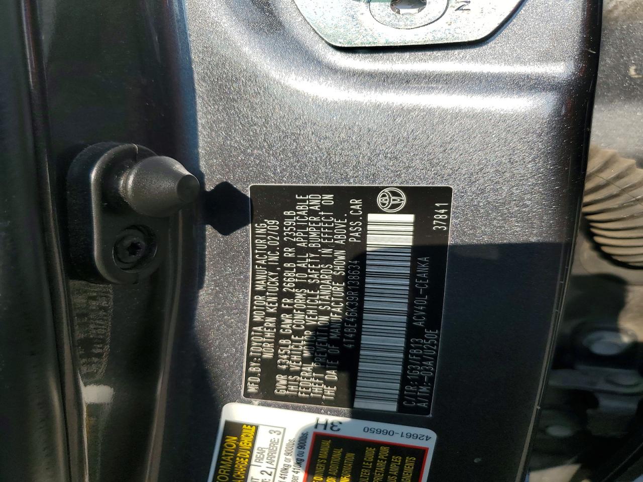 2009 Toyota Camry Le Gray vin: 4T4BE46K39R138634
