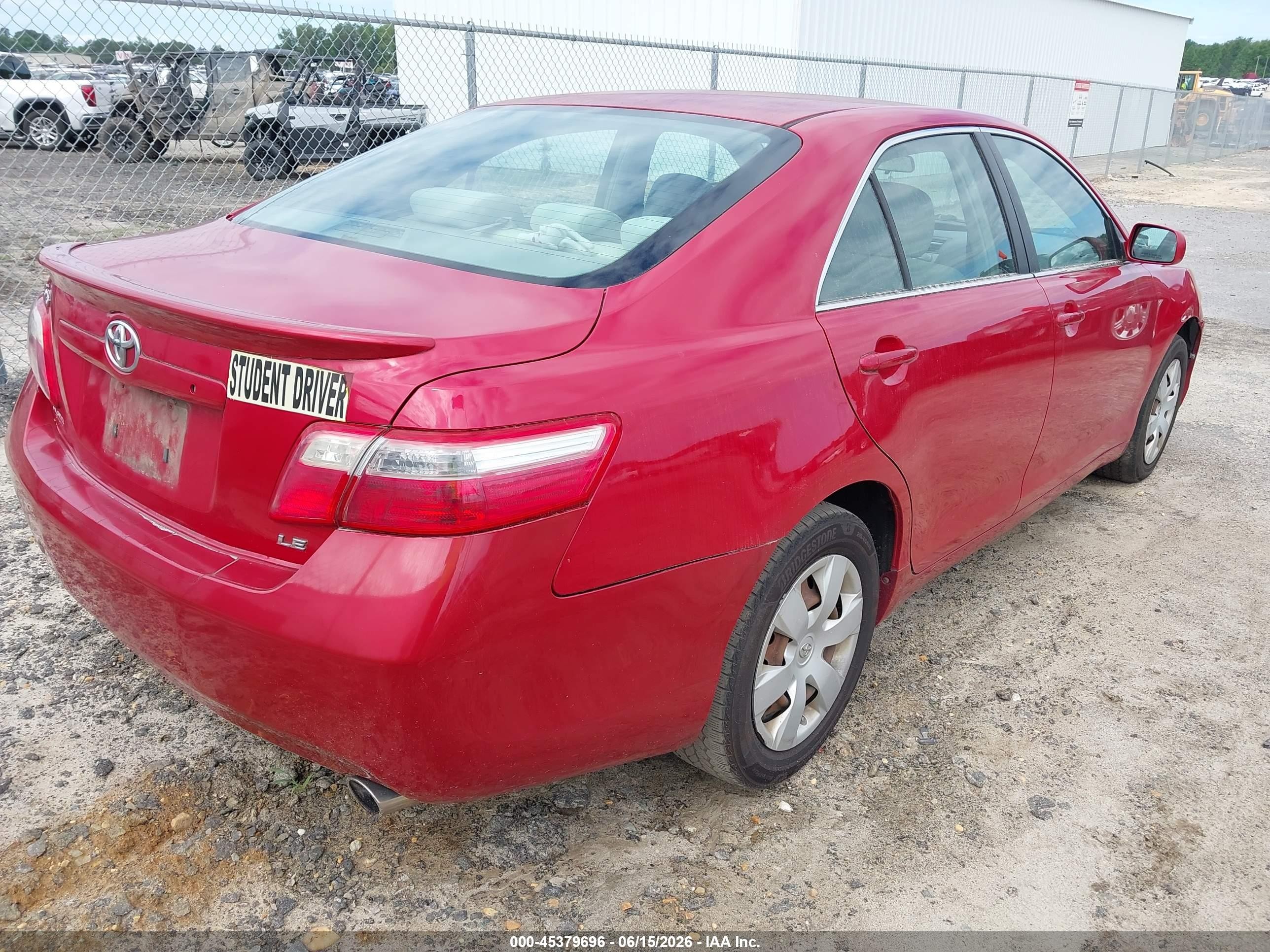 2008 Toyota Camry Le Красный vin: 4T4BE46K48R017853