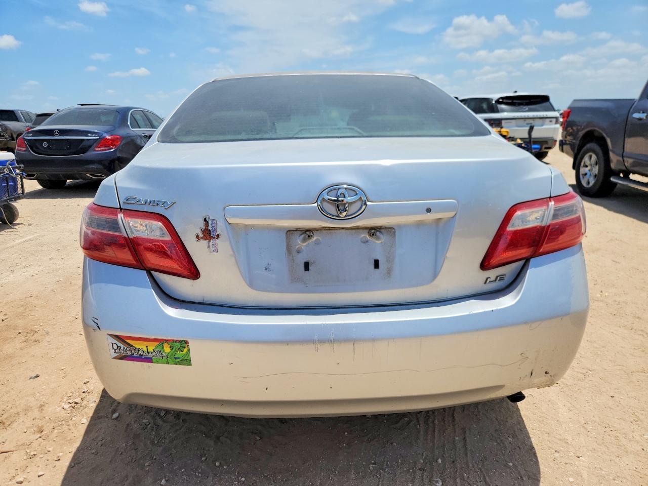 2008 Toyota Camry Le Silver vin: 4T4BE46K48R046320