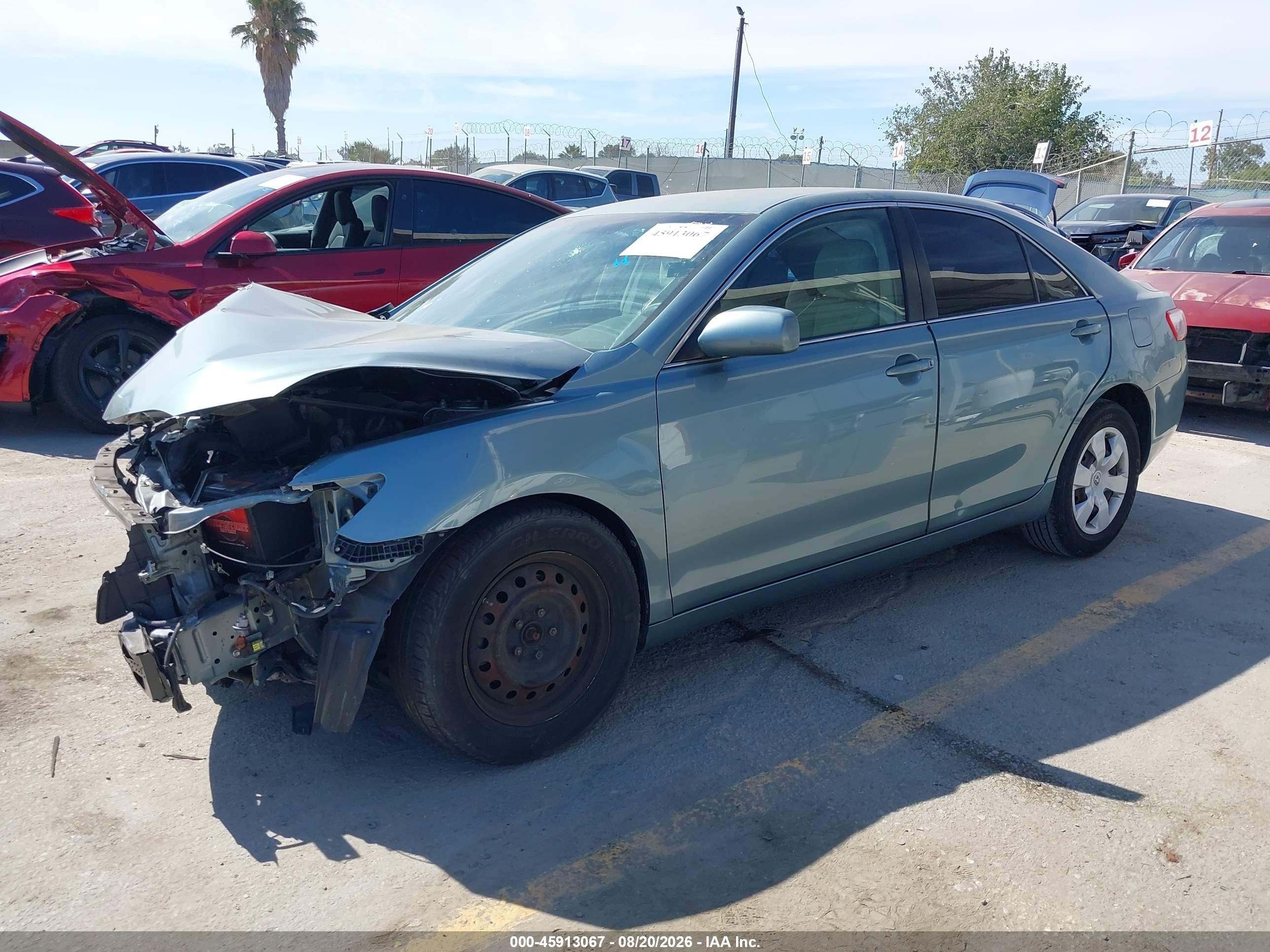 2009 Toyota Camry Le Light Blue vin: 4T4BE46K49R062602