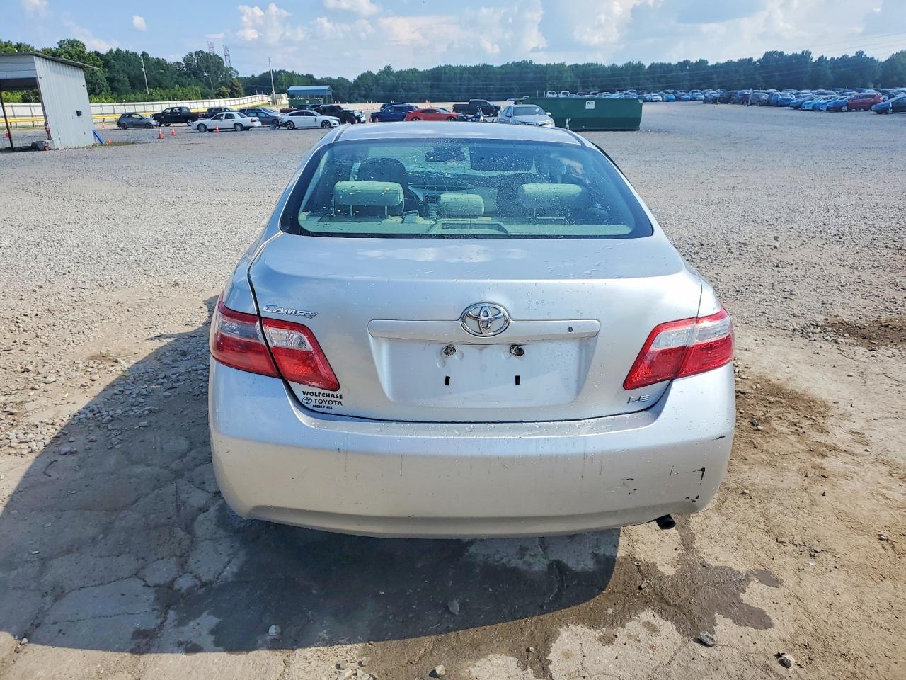 2009 Toyota Camry Le Silver vin: 4T4BE46K49R070926