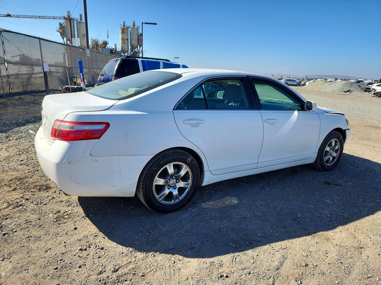 2009 Toyota Camry Le Белый vin: 4T4BE46K49R072952