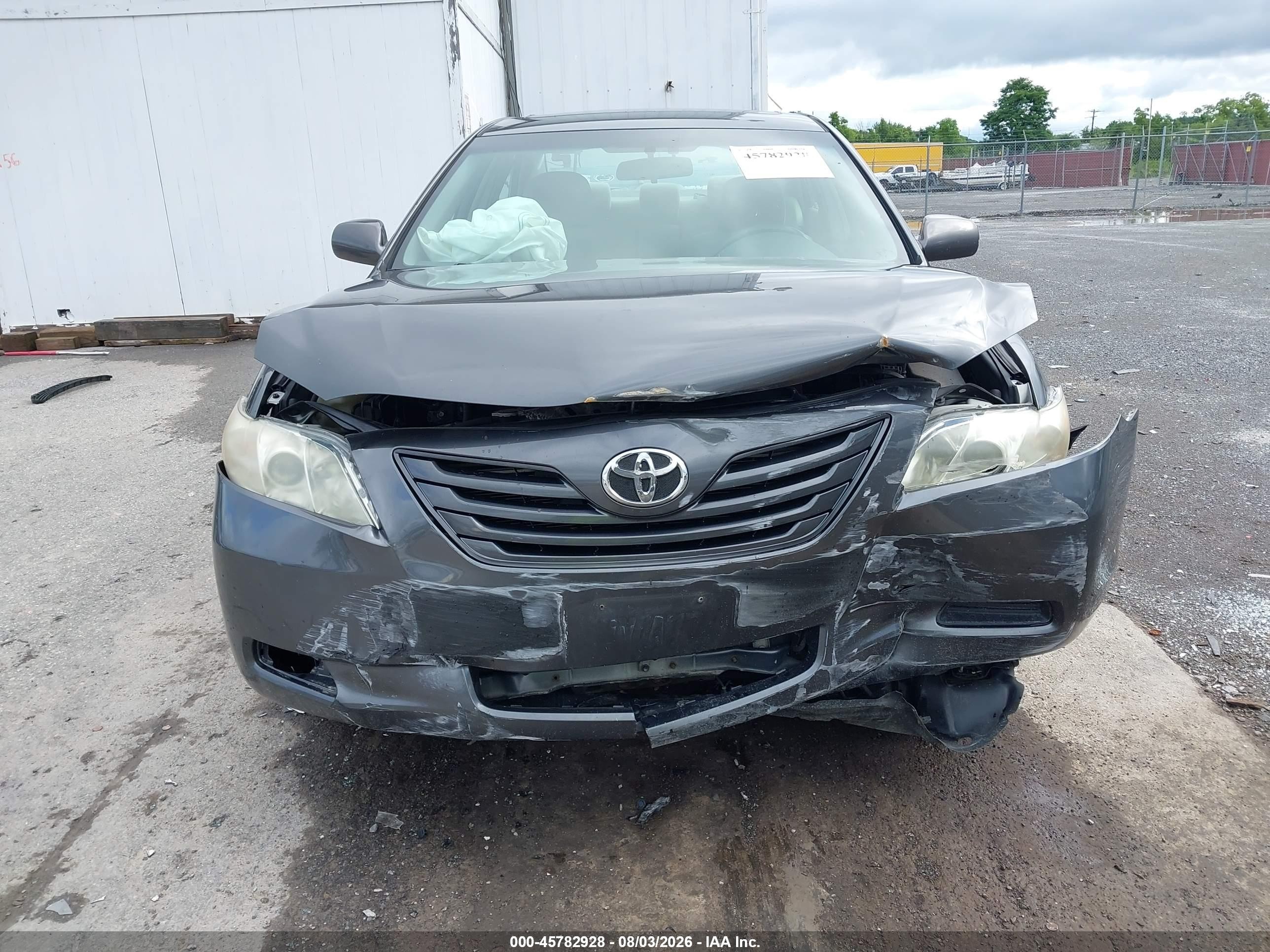2009 Toyota Camry Le Gray vin: 4T4BE46K49R086074